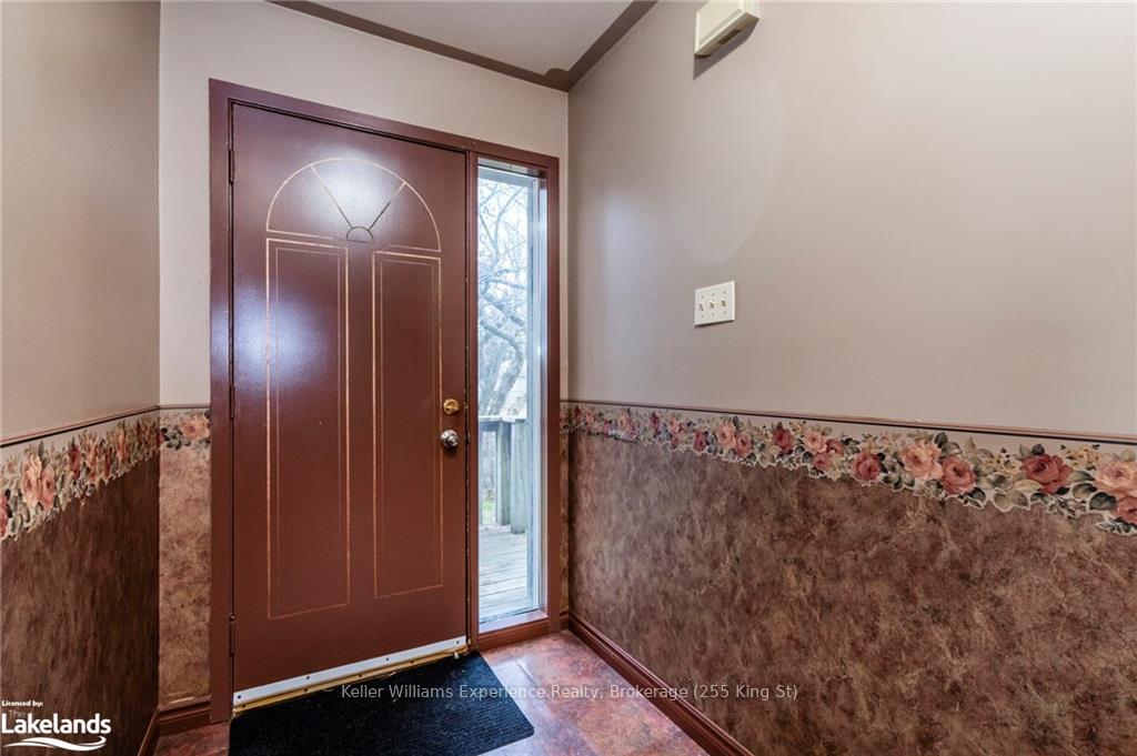 Photo 5 of 1013 Glen Bogie Crescent, Midland — HOMEH