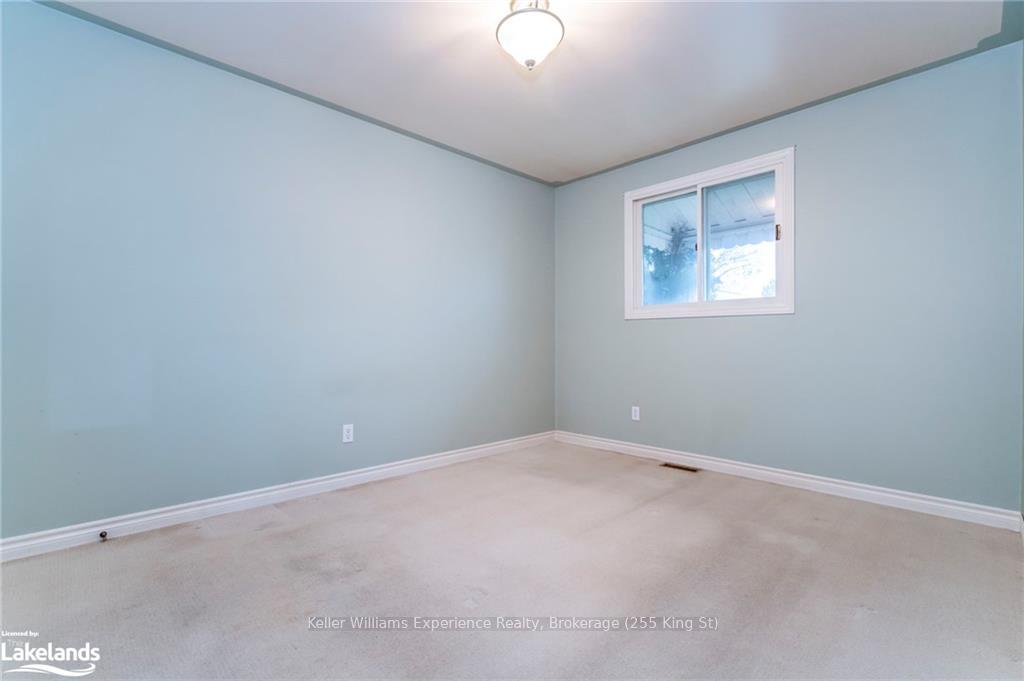 Photo 14 of 1013 Glen Bogie Crescent, Midland — HOMEH