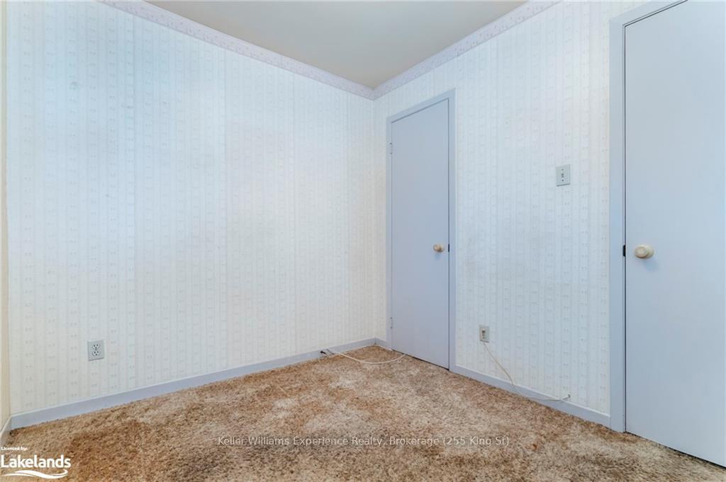 Photo 17 of 1013 Glen Bogie Crescent, Midland — HOMEH