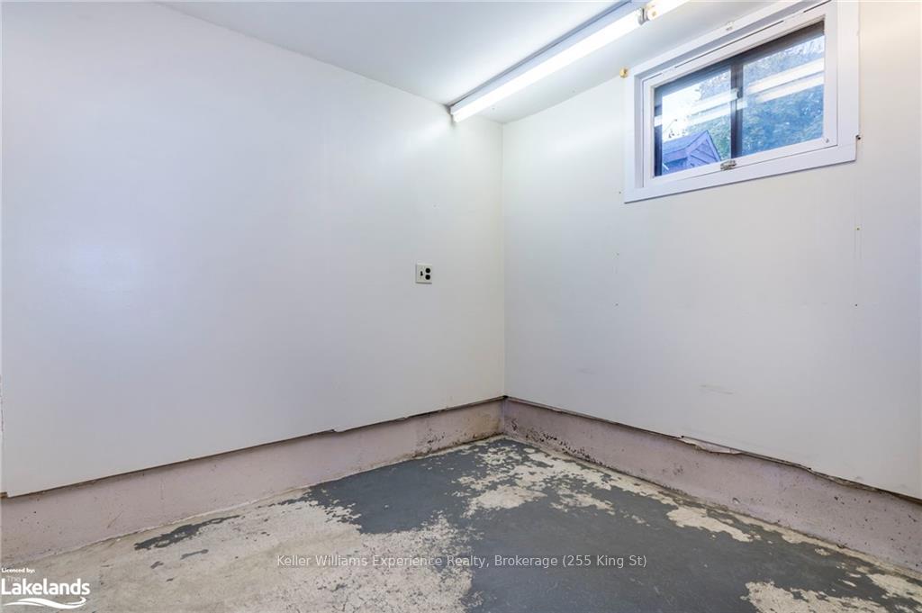 Photo 25 of 1013 Glen Bogie Crescent, Midland — HOMEH