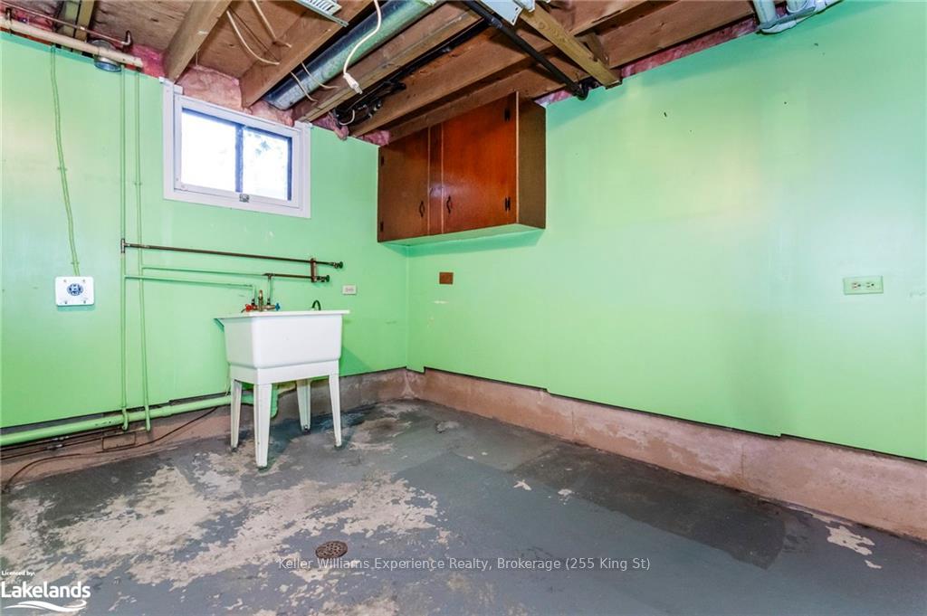 Photo 26 of 1013 Glen Bogie Crescent, Midland — HOMEH