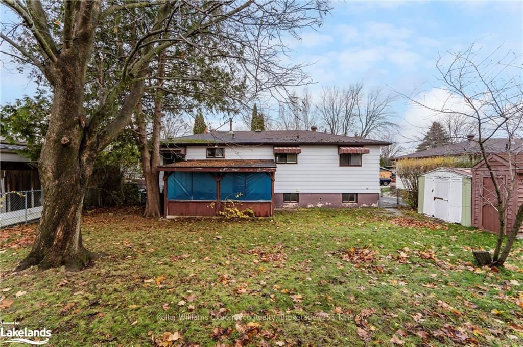 Photo 31 of 1013 Glen Bogie Crescent, Midland — HOMEH