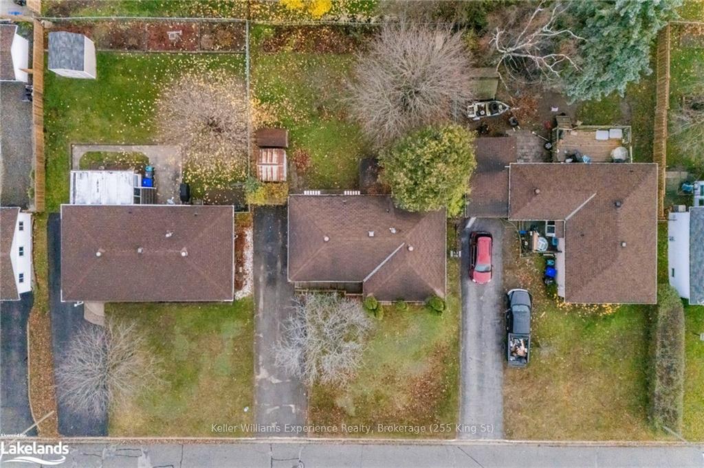 Photo 32 of 1013 Glen Bogie Crescent, Midland — HOMEH