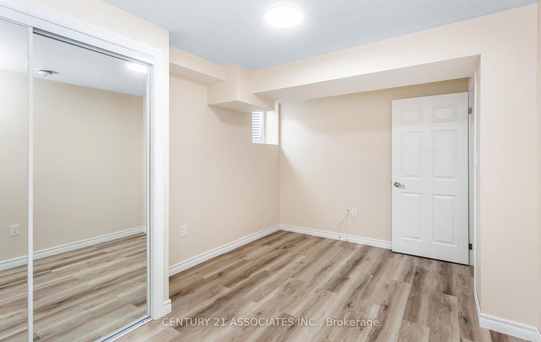 Photo 8 of Unit Basement, 261 Gleave Terrace, Milton, Harrison — HOMEH