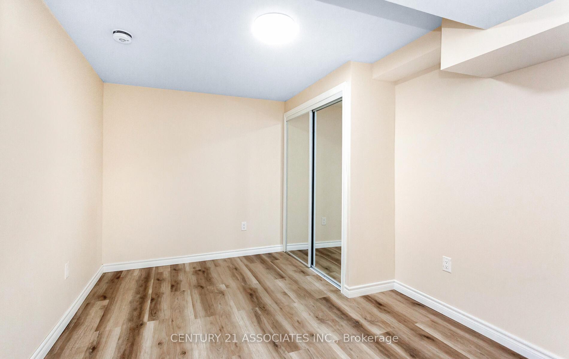 Photo 9 of Unit Basement, 261 Gleave Terrace, Milton, Harrison — HOMEH