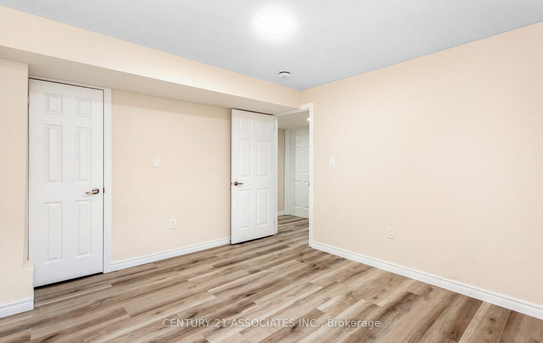 Photo 10 of Unit Basement, 261 Gleave Terrace, Milton, Harrison — HOMEH
