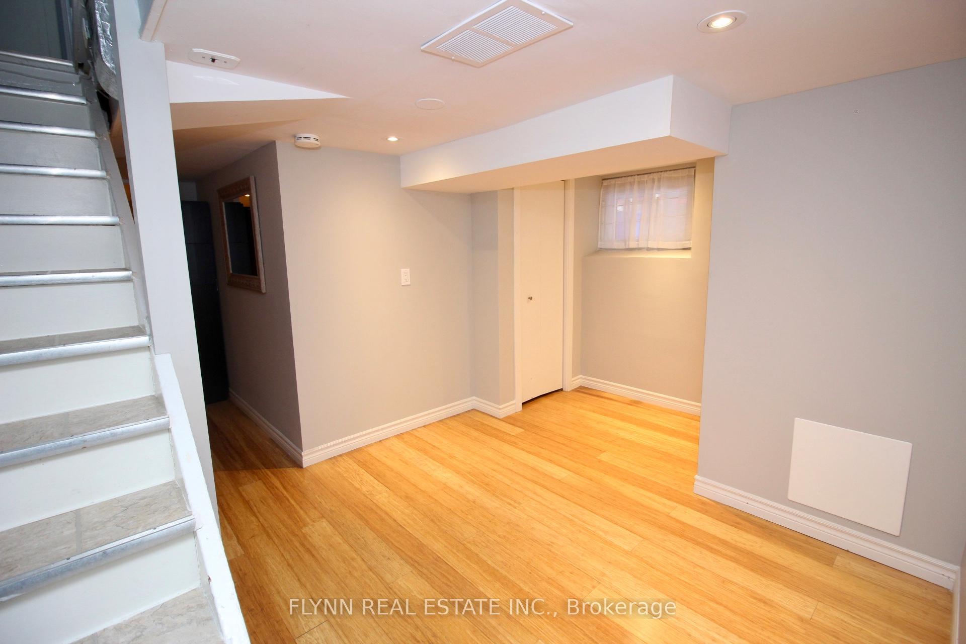 Photo 2 of Unit 2, 141 Markland Street, Hamilton, Durand — HOMEH
