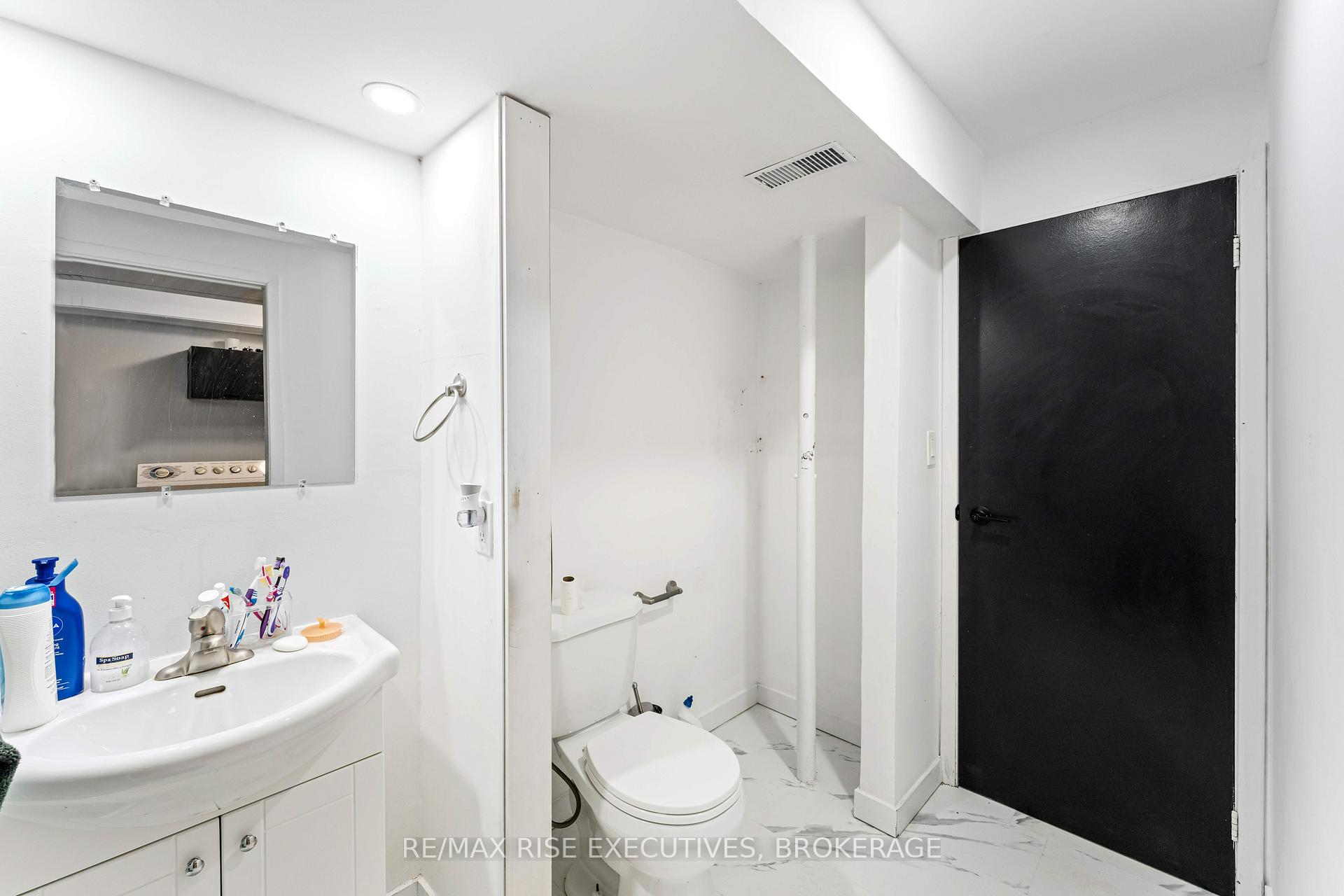 Photo 24 of 16 Limeridge Drive, Kingston, Kingston East (Incl Barret Crt) — HOMEH