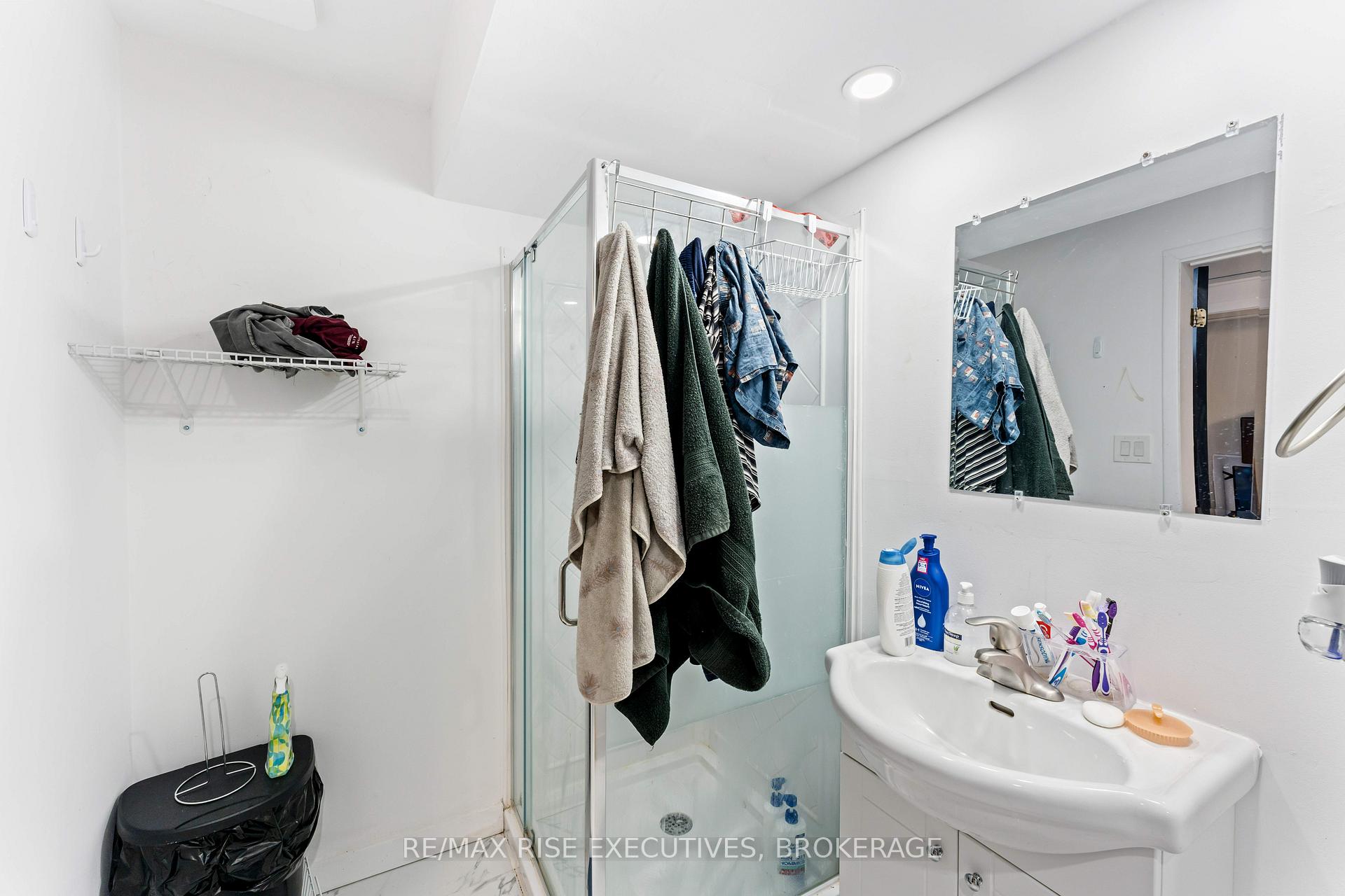 Photo 25 of 16 Limeridge Drive, Kingston, Kingston East (Incl Barret Crt) — HOMEH