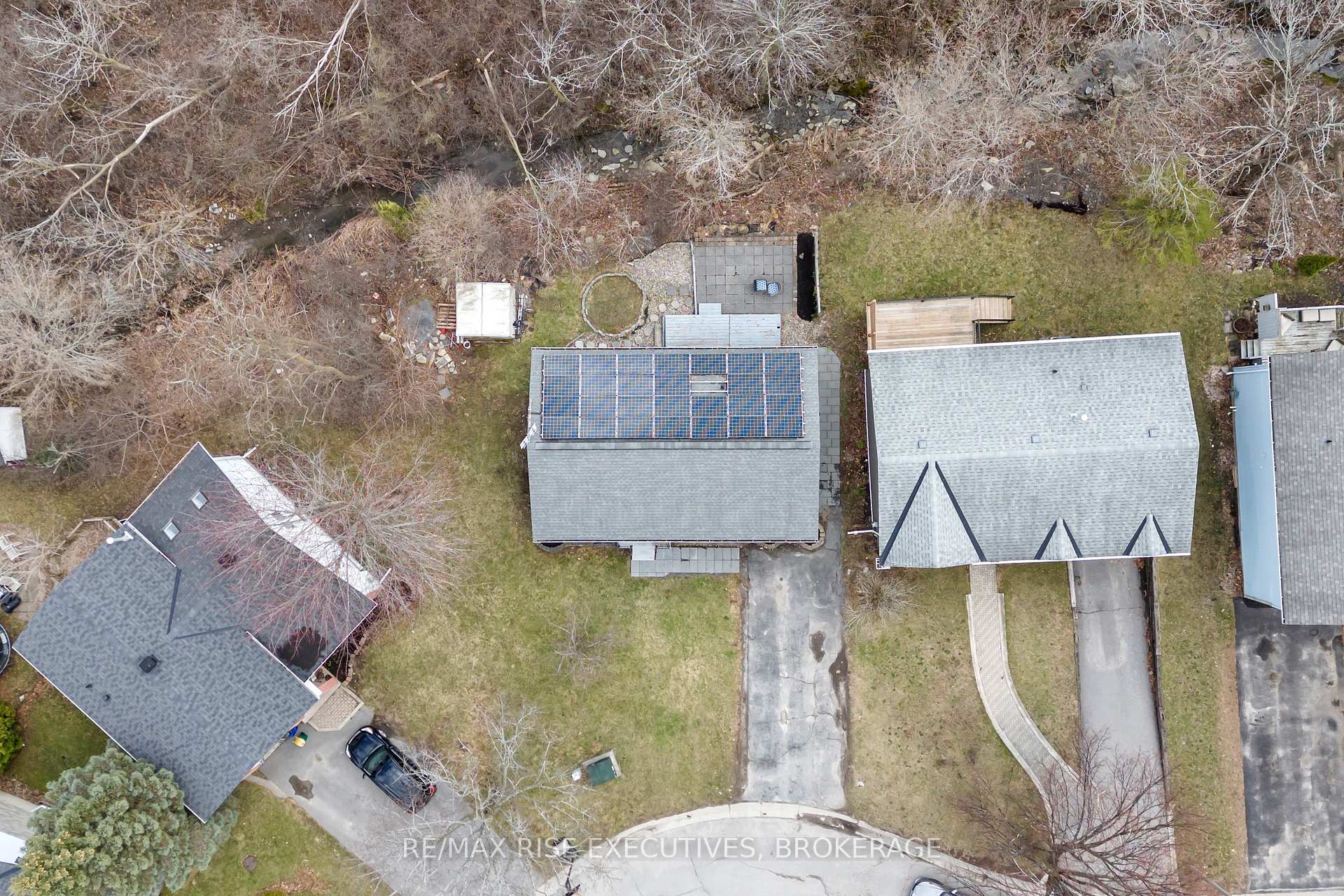 Photo 27 of 16 Limeridge Drive, Kingston, Kingston East (Incl Barret Crt) — HOMEH