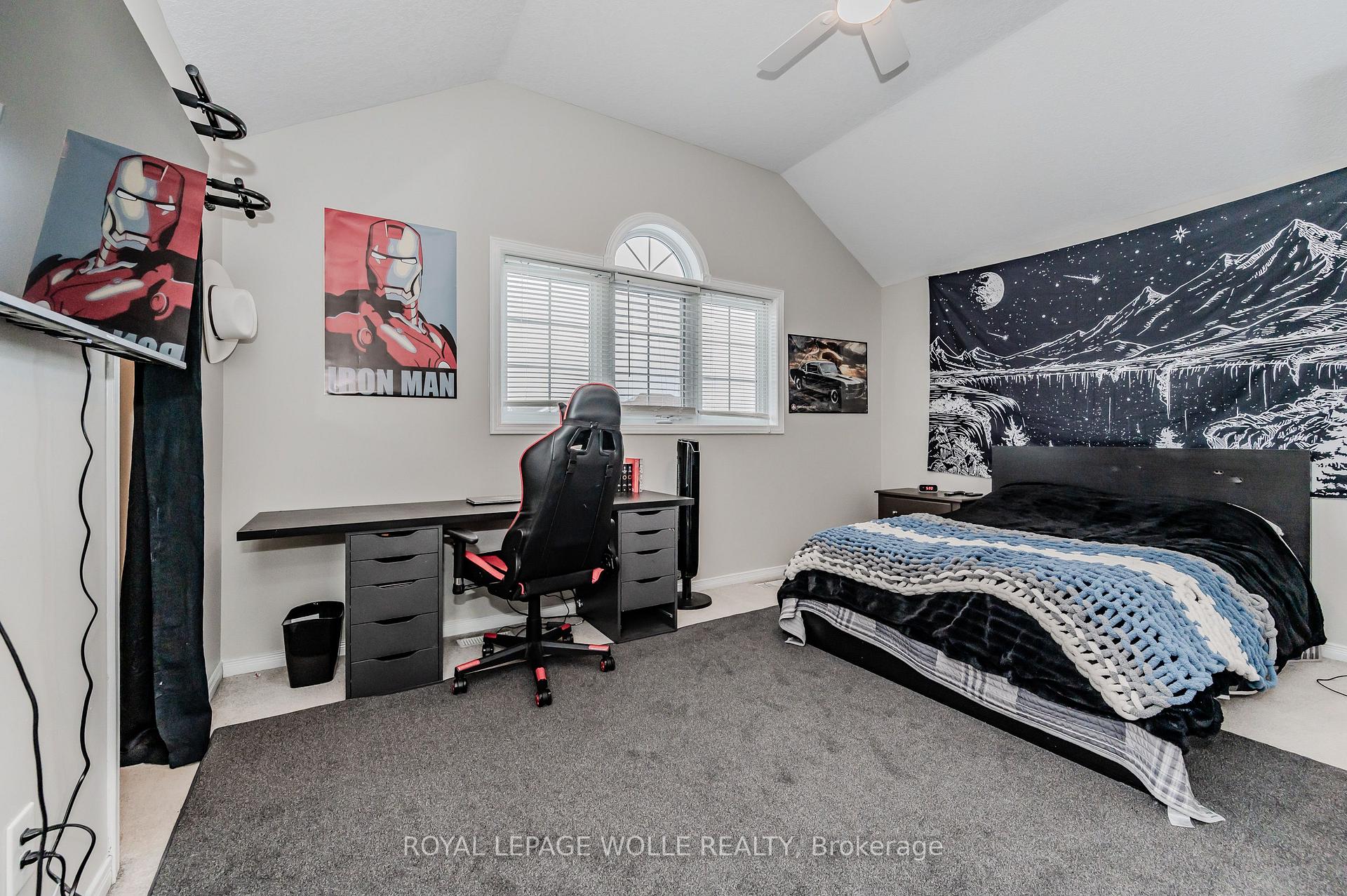 Photo 23 of 618 Doon Drive S, Kitchener — HOMEH