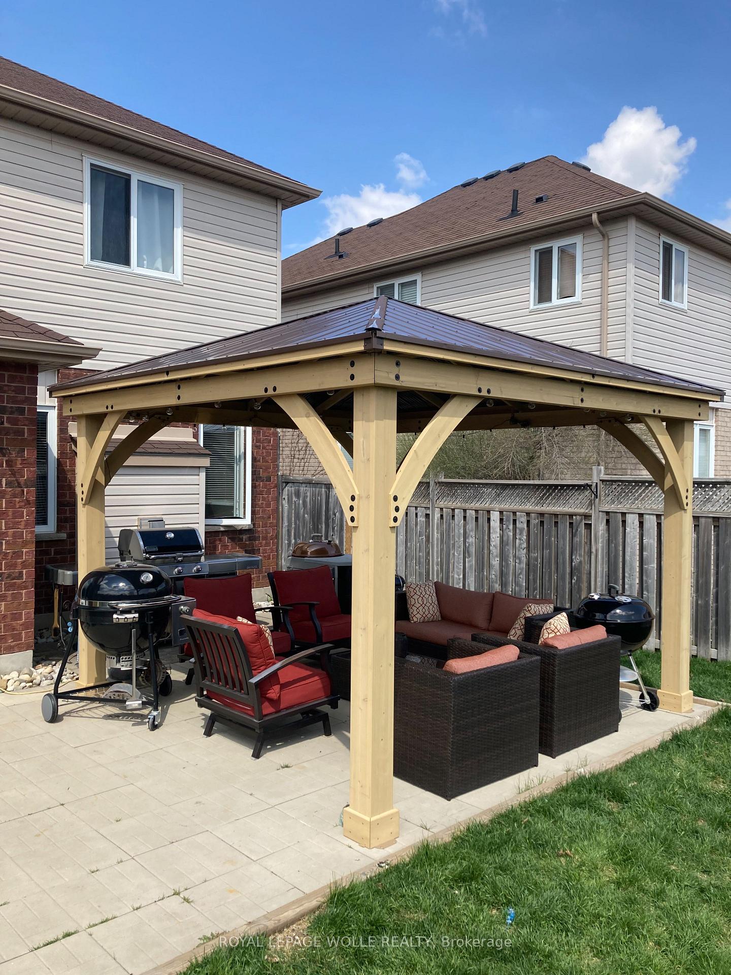 Photo 44 of 618 Doon Drive S, Kitchener — HOMEH