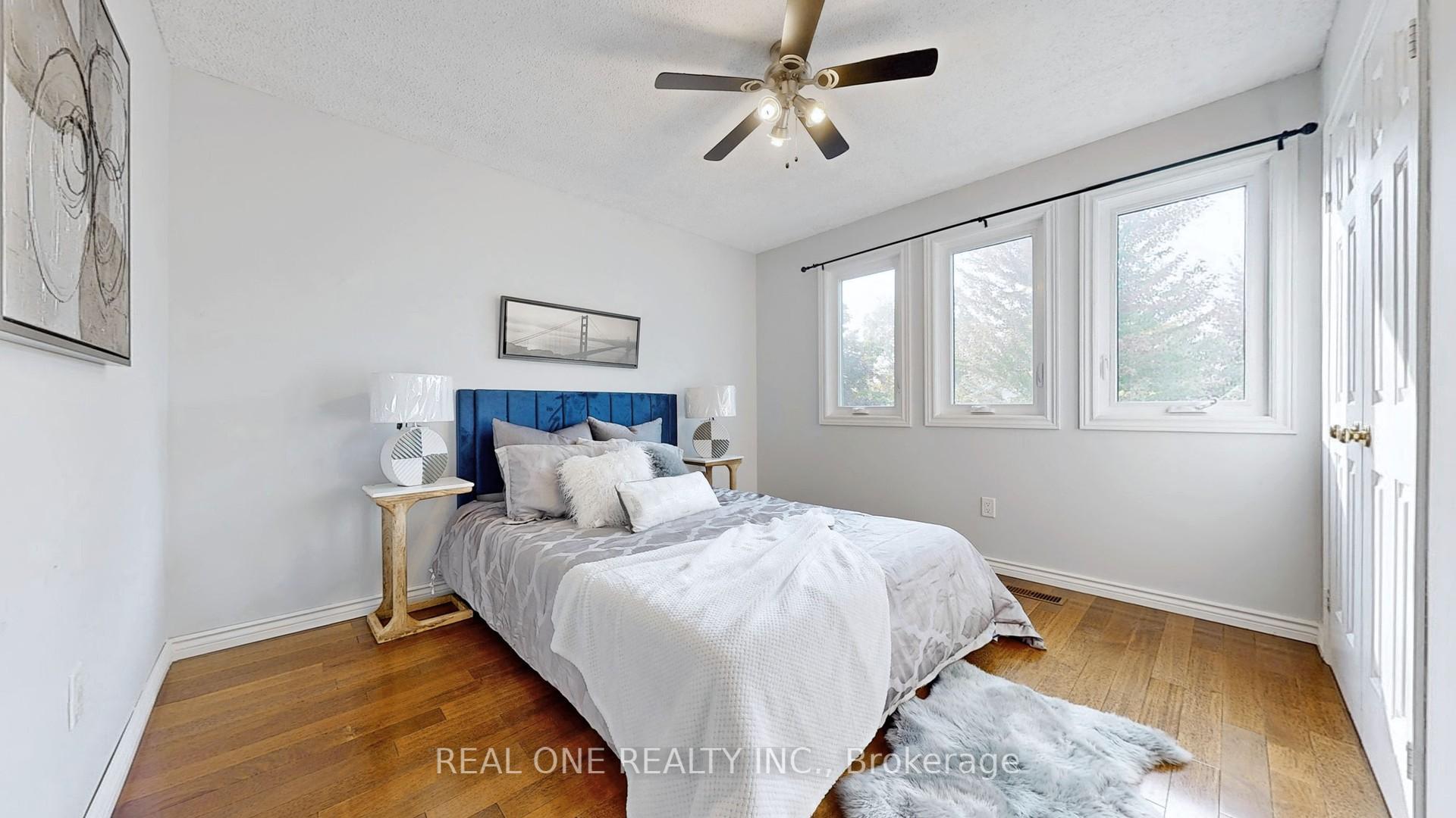 Photo 22 of 35 Aitken Circle, Markham, Unionville — HOMEH