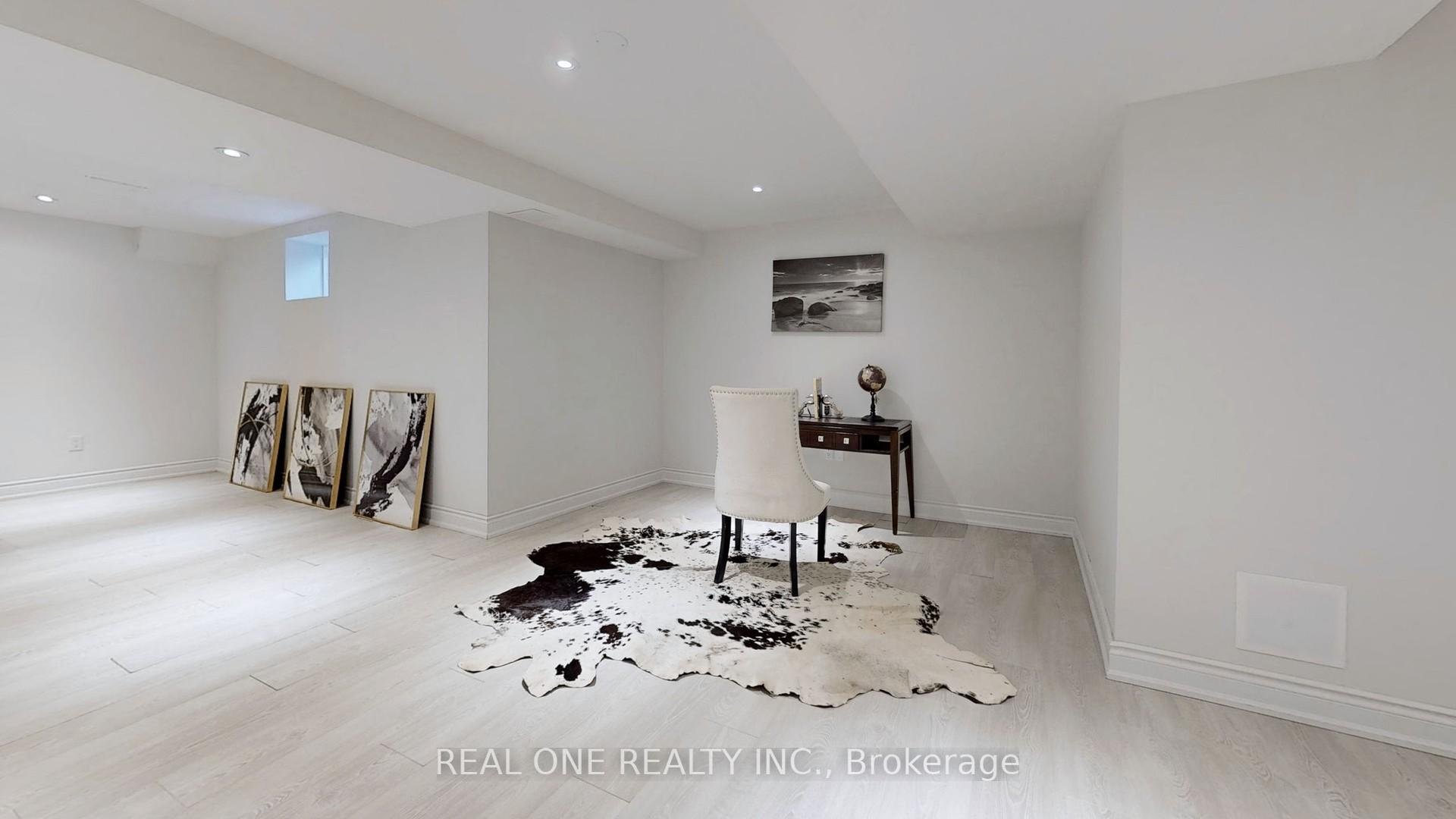 Photo 33 of 35 Aitken Circle, Markham, Unionville — HOMEH
