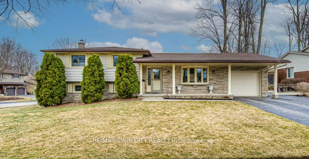 Photo 1 of 45 Nipigon Street, Kitchener — HOMEH