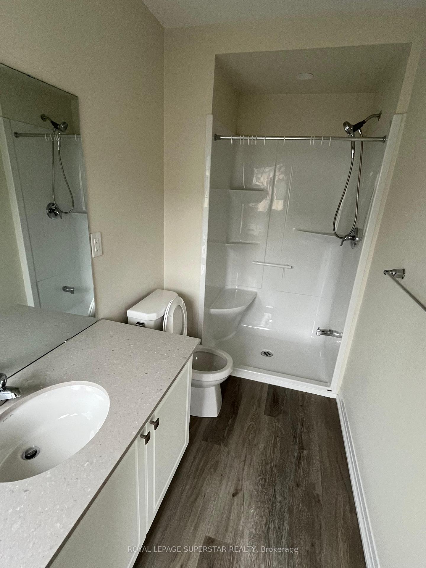 Photo 11 of Unit 74, 185 Bedrock Drive, Hamilton, Stoney Creek — HOMEH