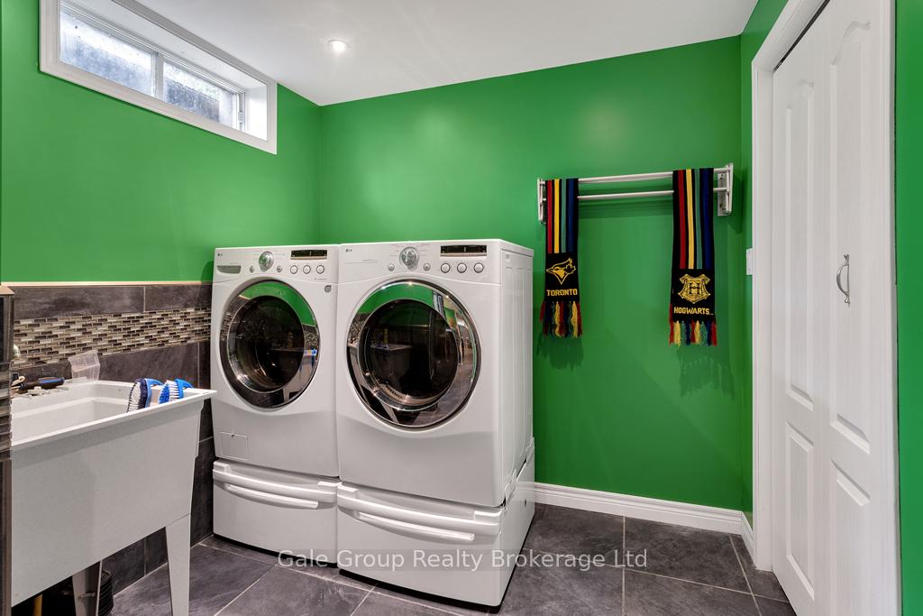 Photo 24 of 148 Rolling Meadows Drive, Kitchener, Forest Heights — HOMEH