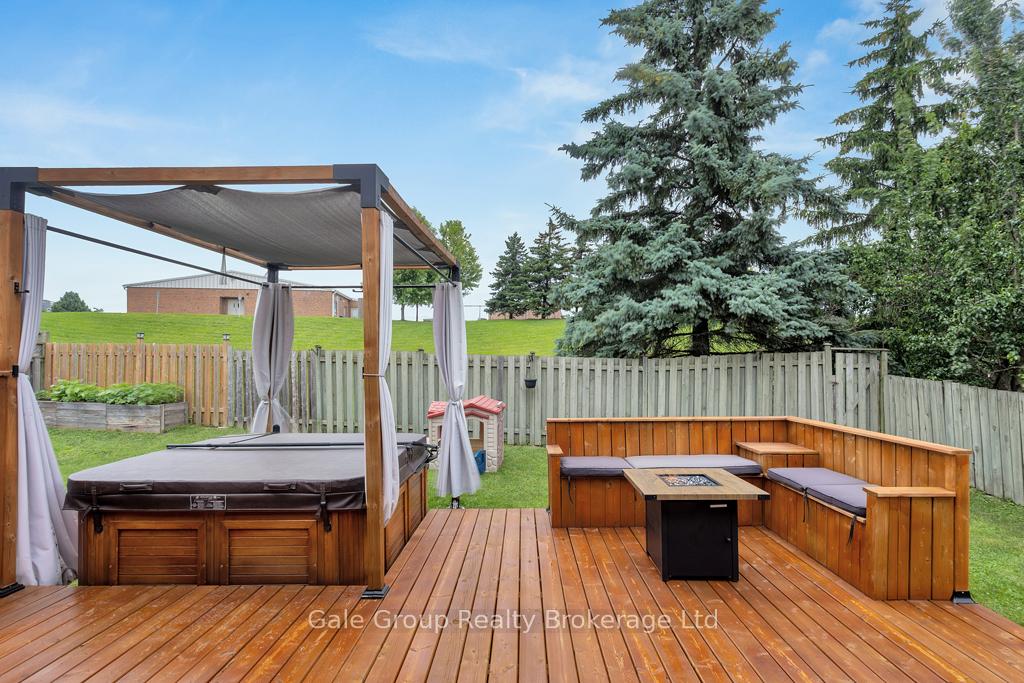 Photo 25 of 148 Rolling Meadows Drive, Kitchener, Forest Heights — HOMEH
