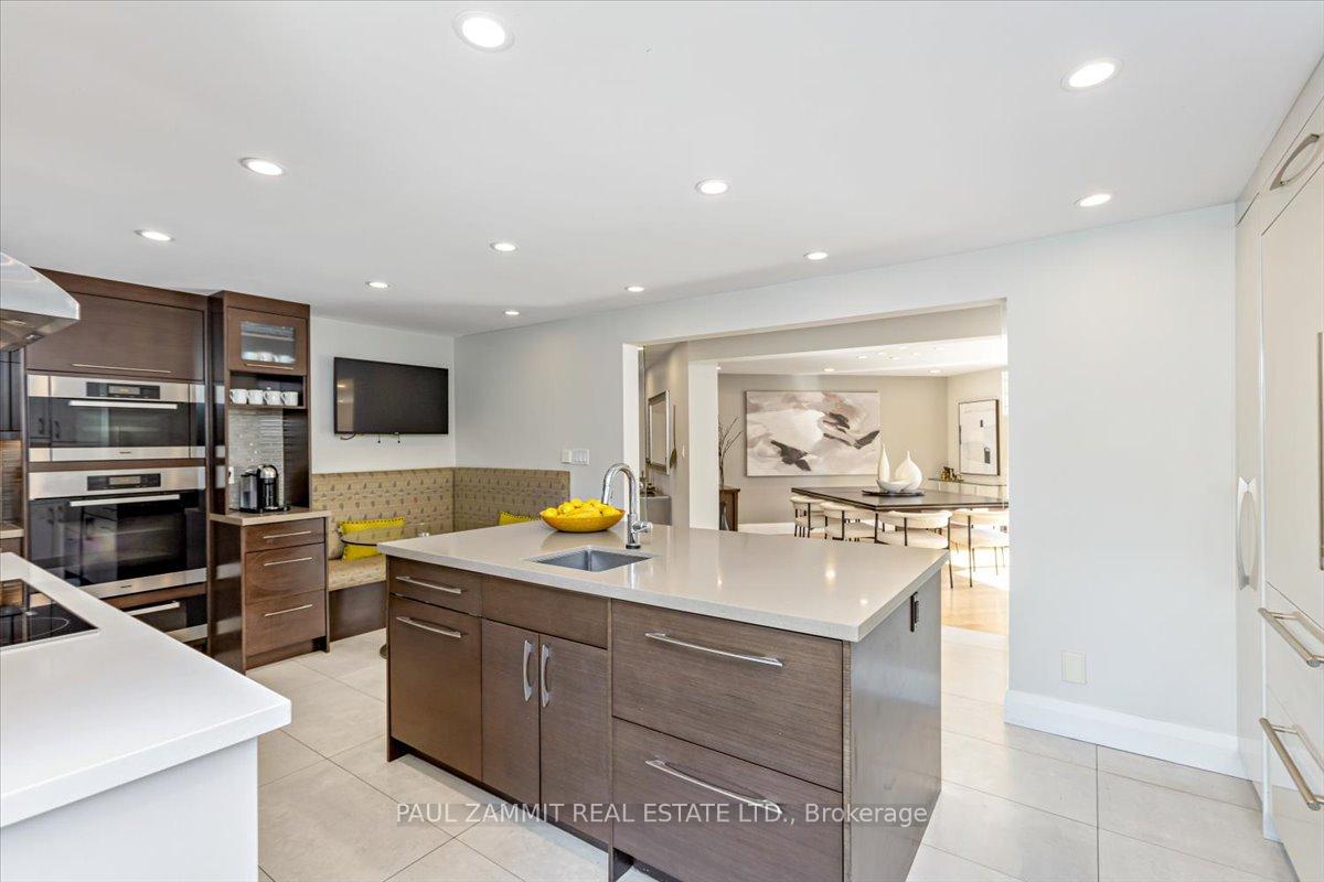 Photo 7 of 162 Bayview Fairways Drive, Markham, Bayview Fairway-Bayview Country Club Estates — HOMEH