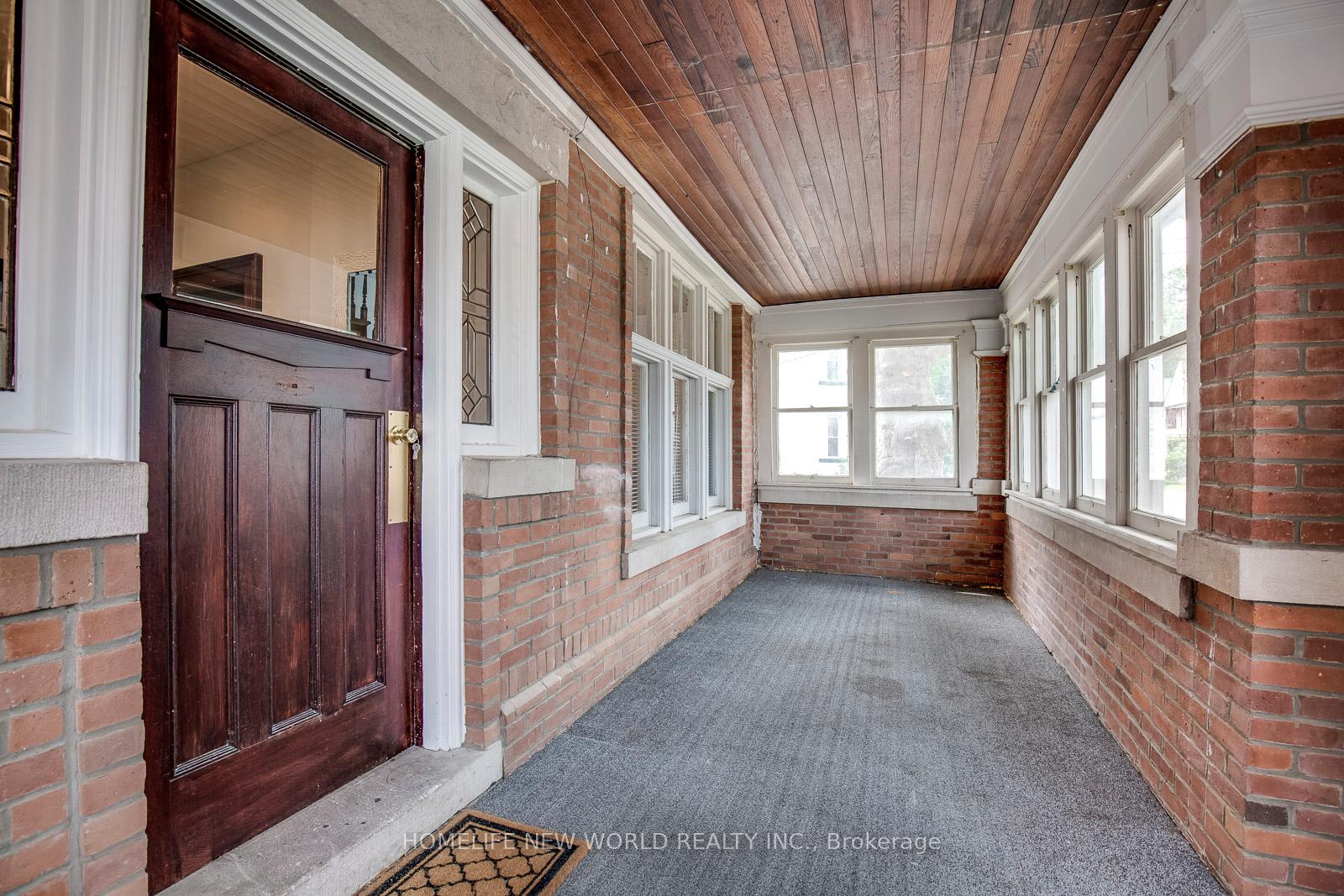 Photo 2 of Unit 1, 27 Garfield Avenue S, Hamilton, Stipley — HOMEH