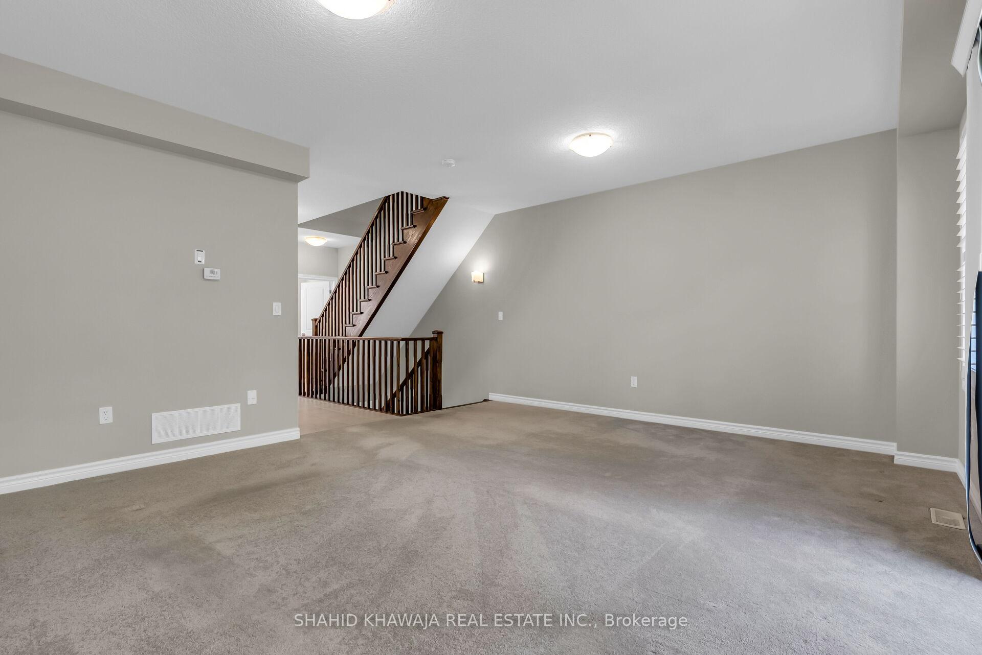 Photo 12 of Unit Unit 23, 445 Ontario Street S, Milton, Timberlea — HOMEH