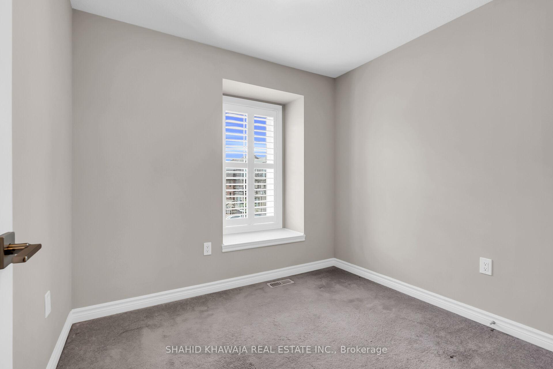 Photo 32 of Unit Unit 23, 445 Ontario Street S, Milton, Timberlea — HOMEH