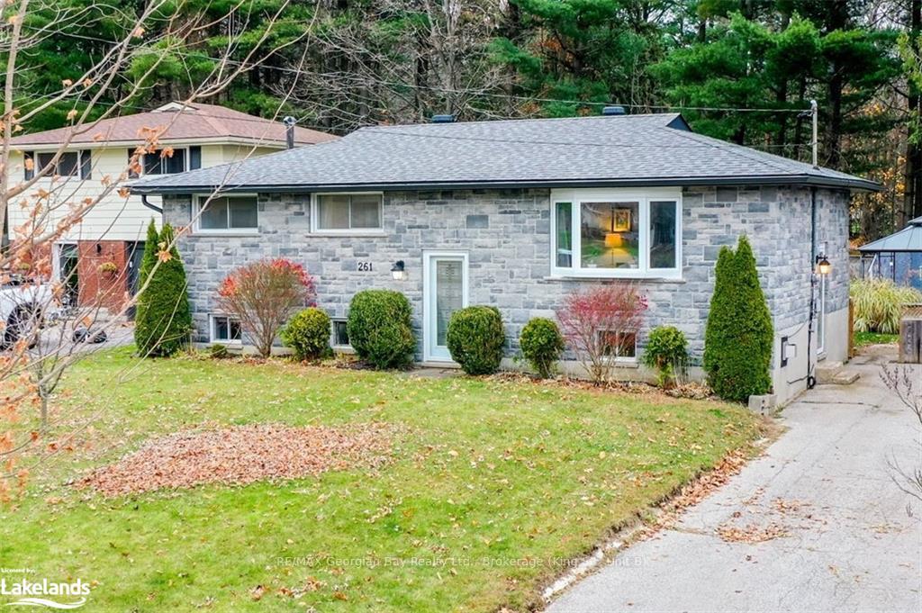 Photo 1 of 261 Castle Road, Midland — HOMEH
