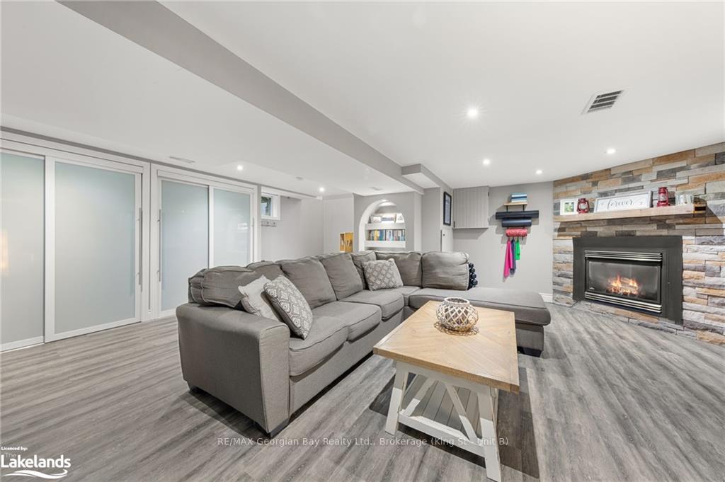 Photo 18 of 261 Castle Road, Midland — HOMEH