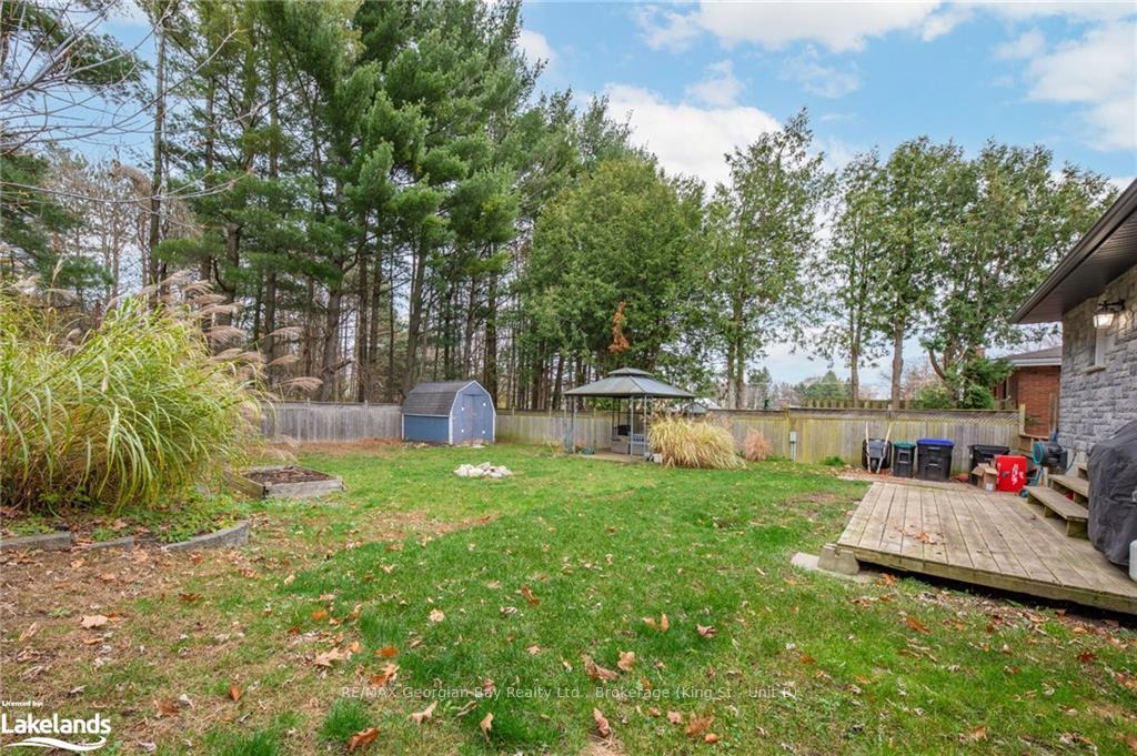 Photo 26 of 261 Castle Road, Midland — HOMEH