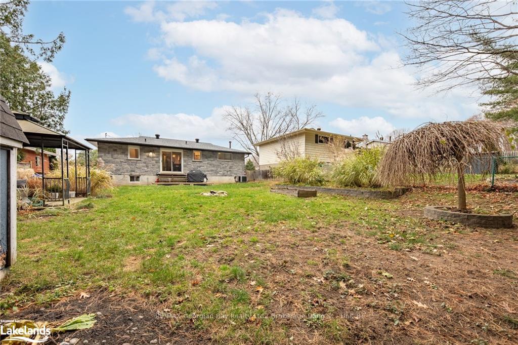 Photo 27 of 261 Castle Road, Midland — HOMEH