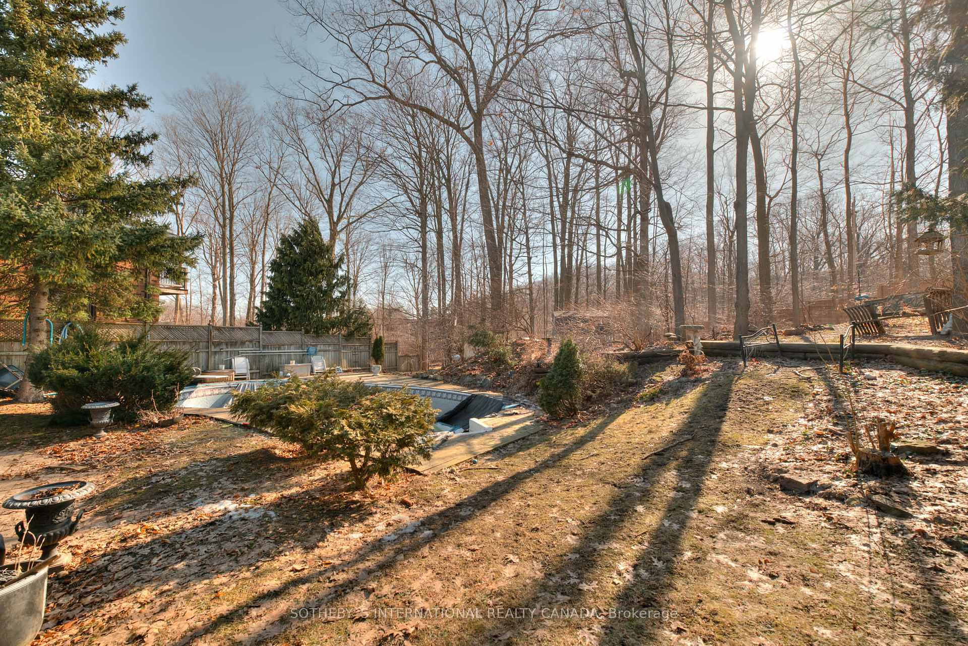 Photo 33 of 223 Southwood Drive, Kitchener — HOMEH