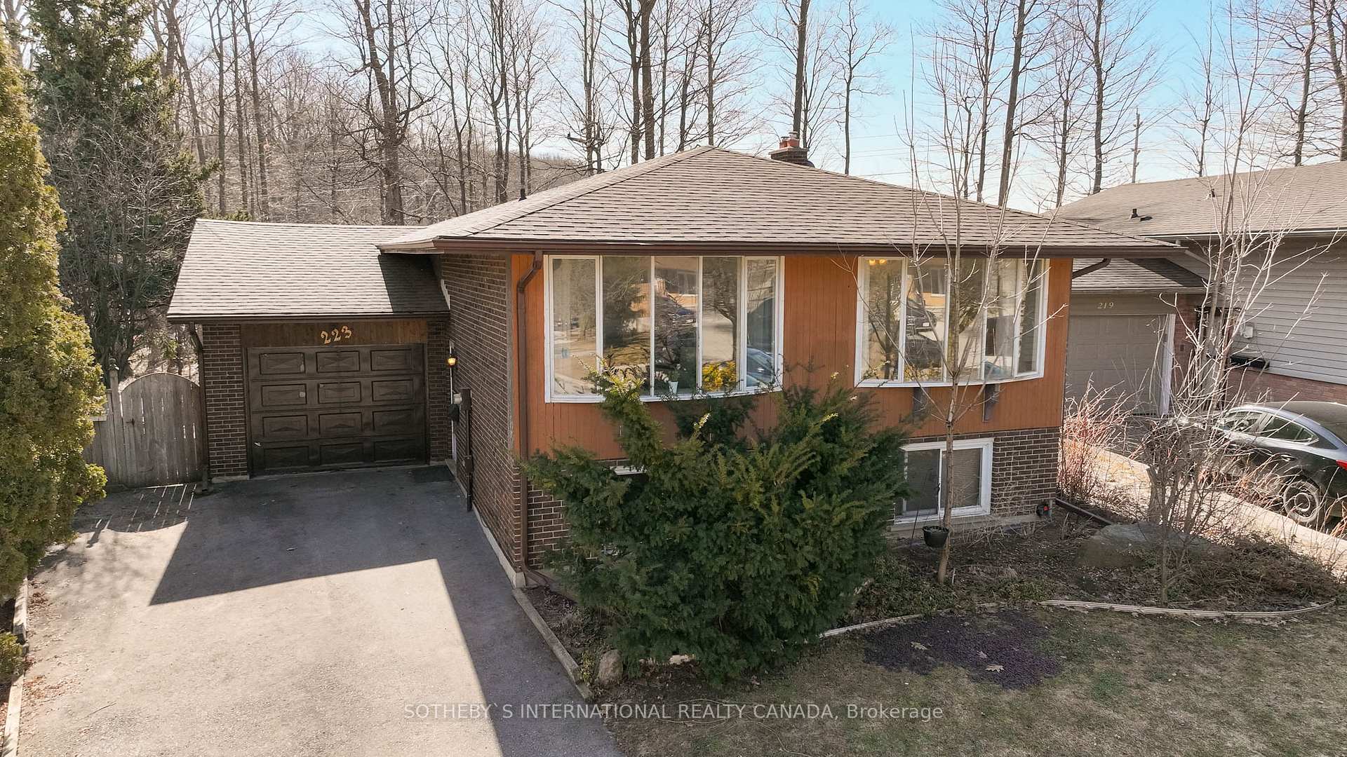 Photo 42 of 223 Southwood Drive, Kitchener — HOMEH