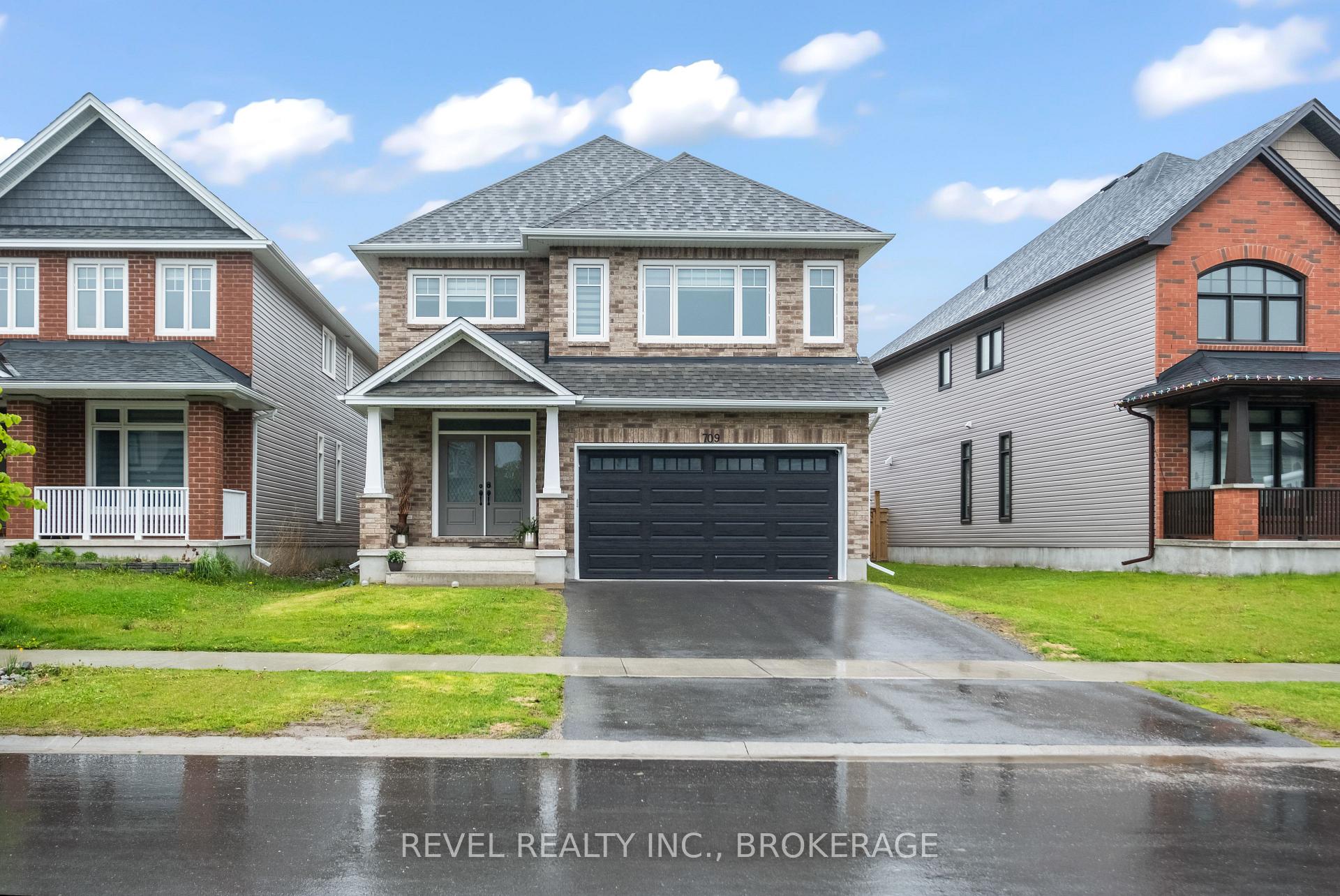 Photo 1 of 709 Riverview Way, Kingston, Kingston East (Incl Barret Crt) — HOMEH