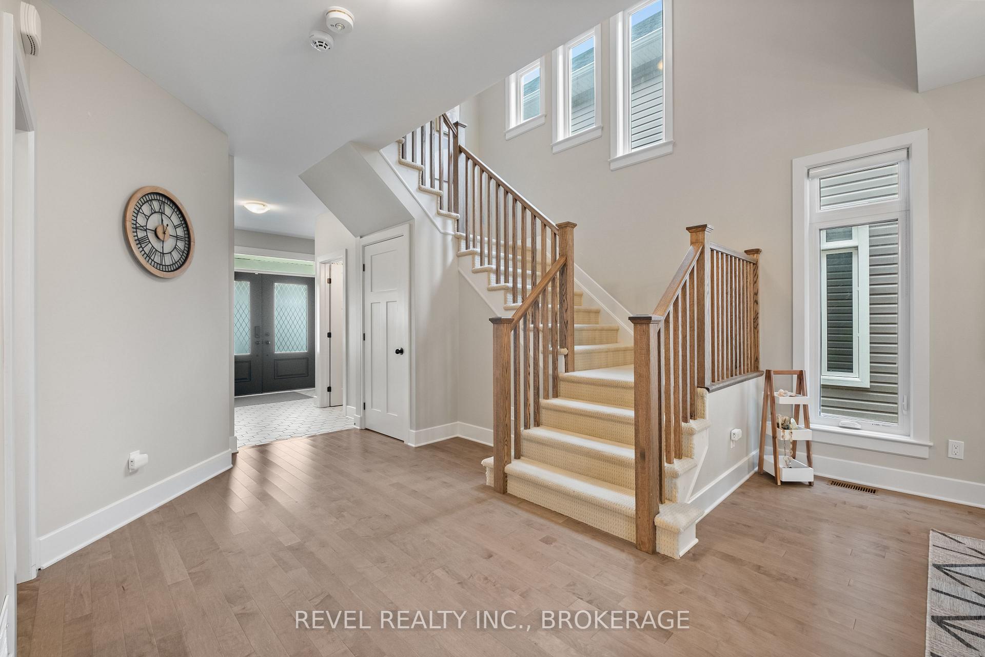 Photo 7 of 709 Riverview Way, Kingston, Kingston East (Incl Barret Crt) — HOMEH