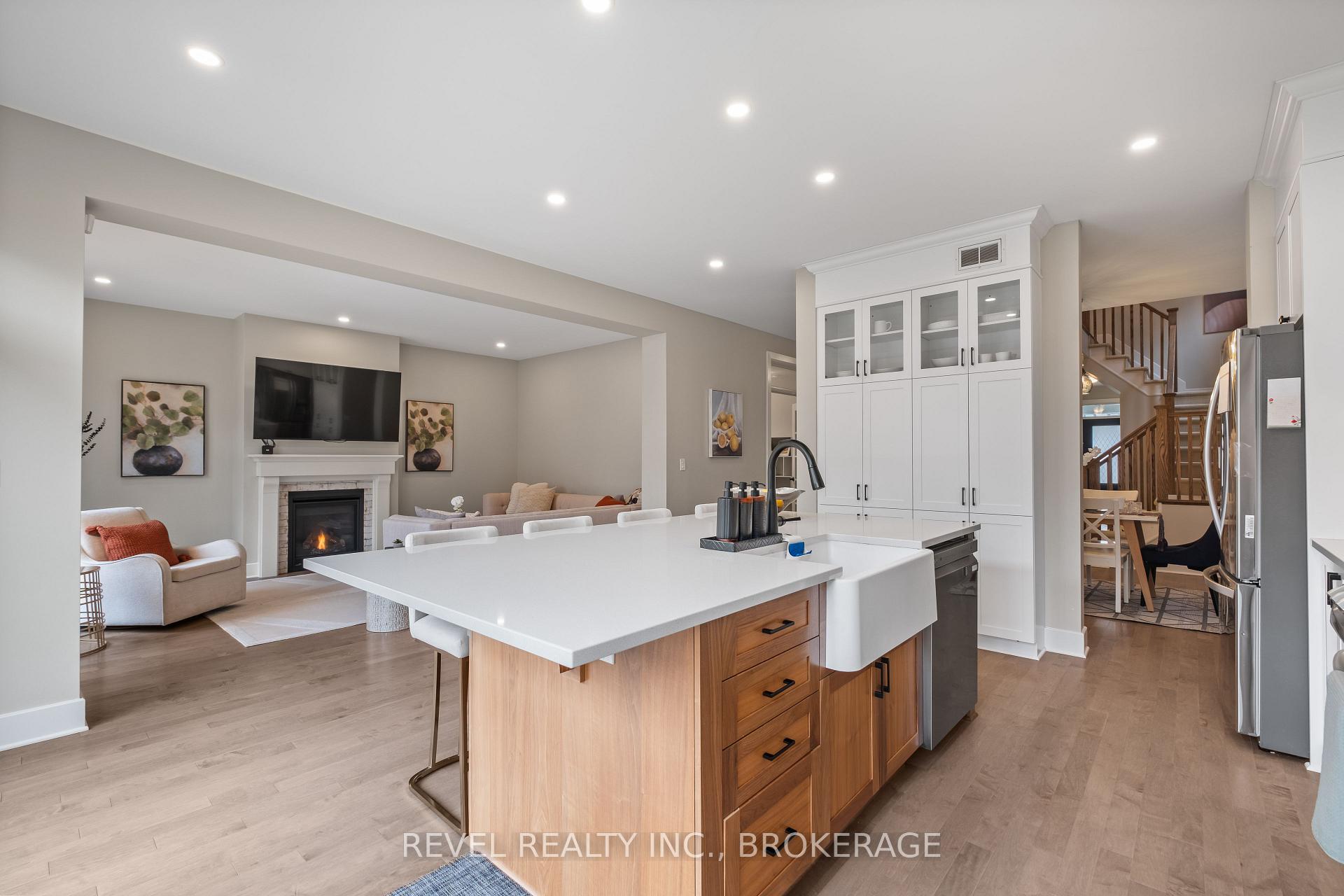 Photo 15 of 709 Riverview Way, Kingston, Kingston East (Incl Barret Crt) — HOMEH