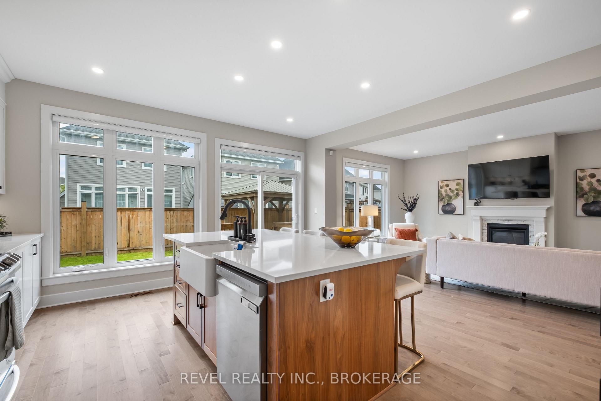 Photo 17 of 709 Riverview Way, Kingston, Kingston East (Incl Barret Crt) — HOMEH