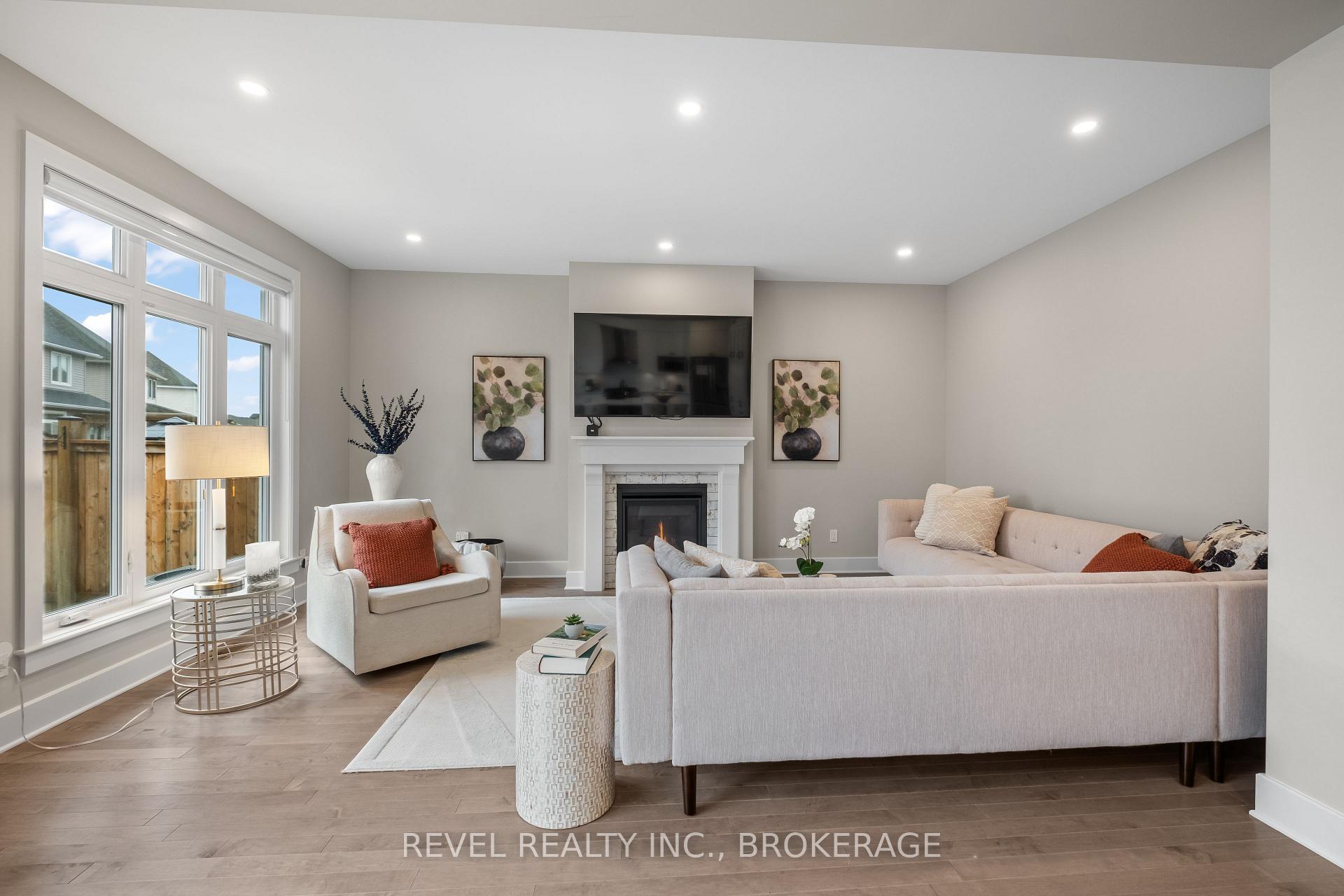 Photo 18 of 709 Riverview Way, Kingston, Kingston East (Incl Barret Crt) — HOMEH
