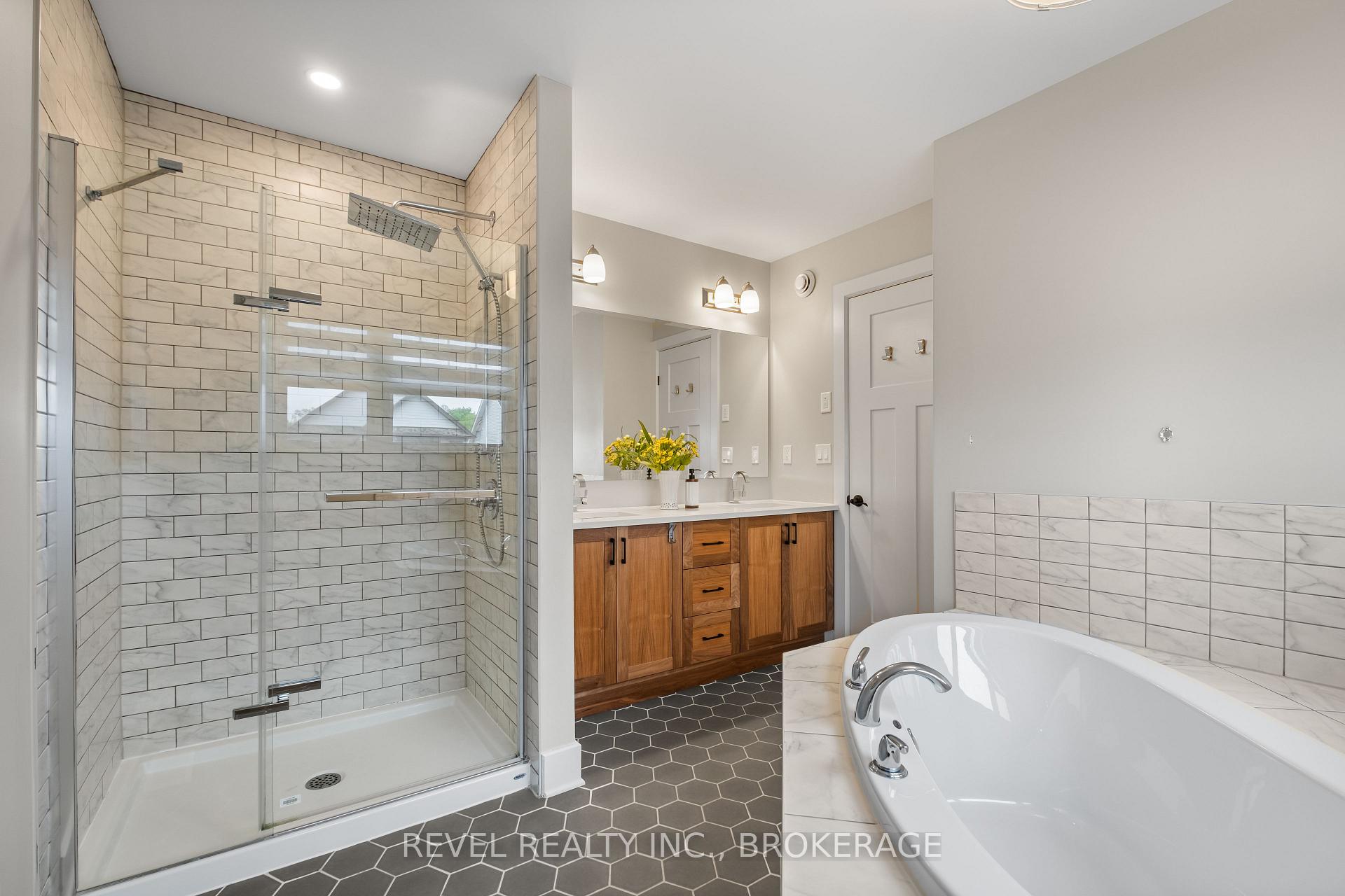 Photo 27 of 709 Riverview Way, Kingston, Kingston East (Incl Barret Crt) — HOMEH
