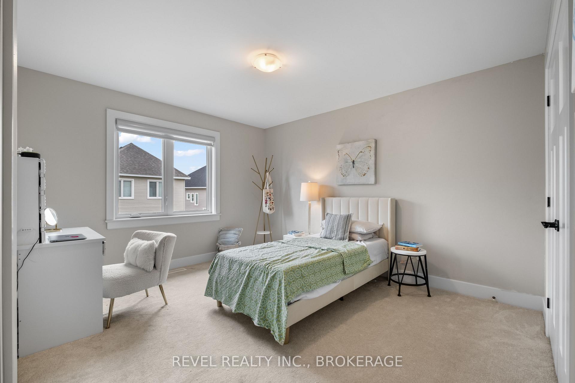 Photo 32 of 709 Riverview Way, Kingston, Kingston East (Incl Barret Crt) — HOMEH