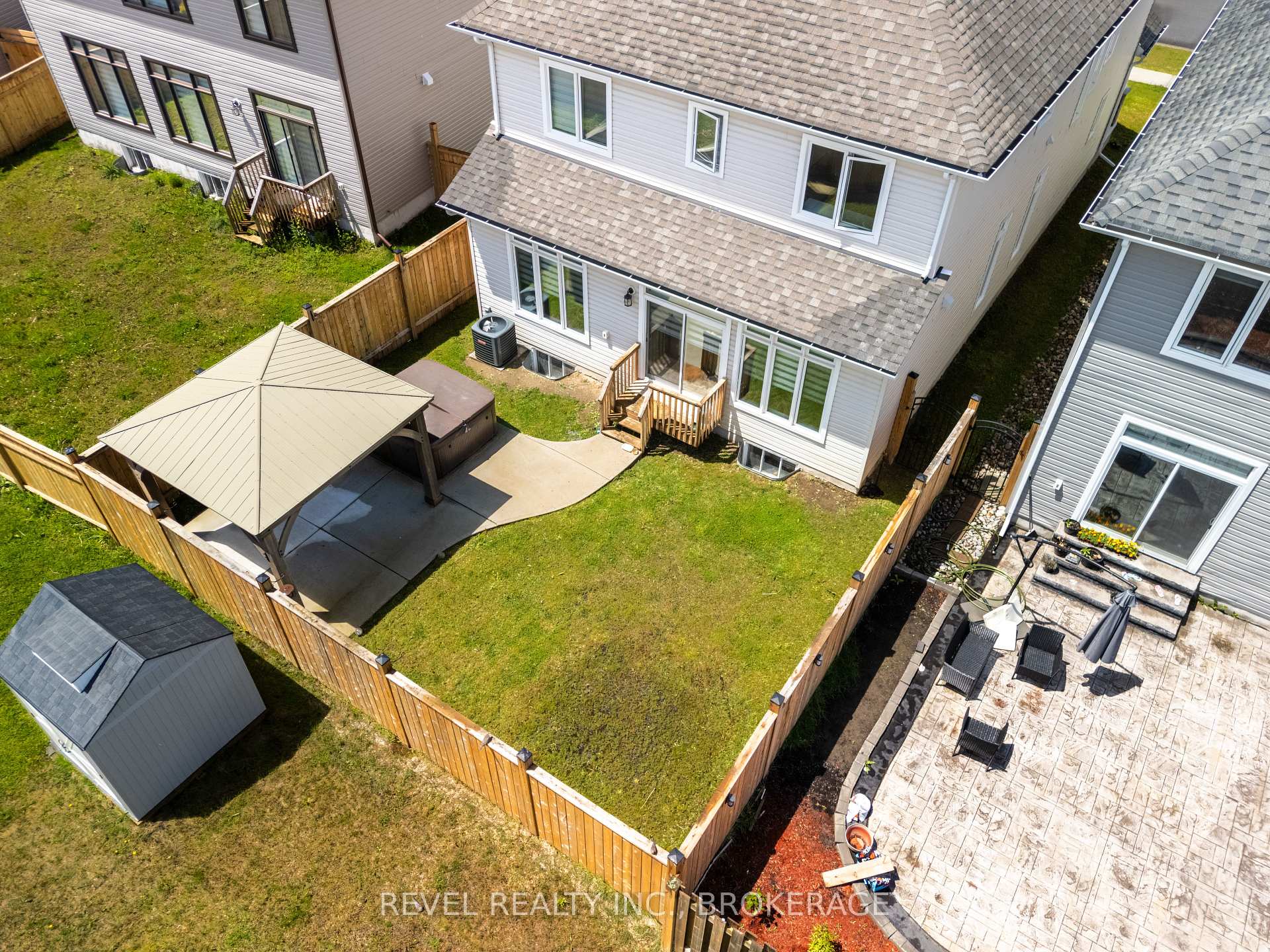 Photo 47 of 709 Riverview Way, Kingston, Kingston East (Incl Barret Crt) — HOMEH