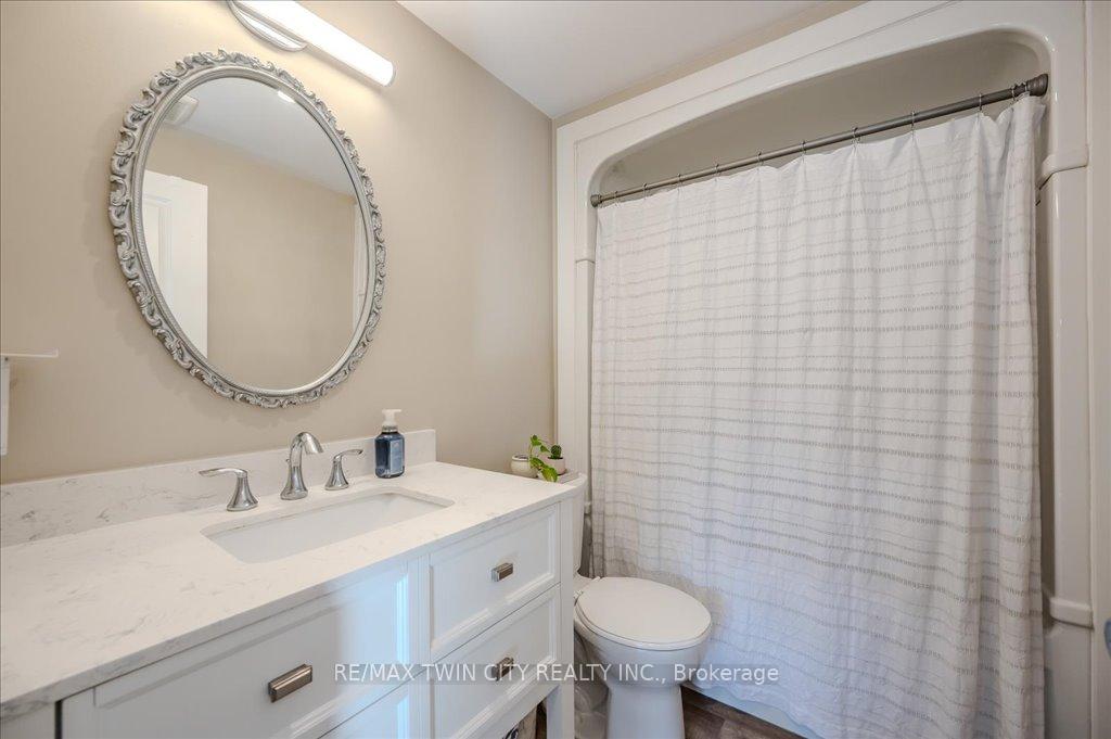 Photo 10 of 24 Perth Road, Kitchener — HOMEH
