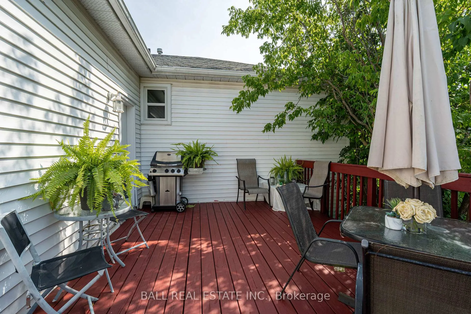 Photo 6 of 32 Champlain Boulevard, Kawartha Lakes, Lindsay — HOMEH