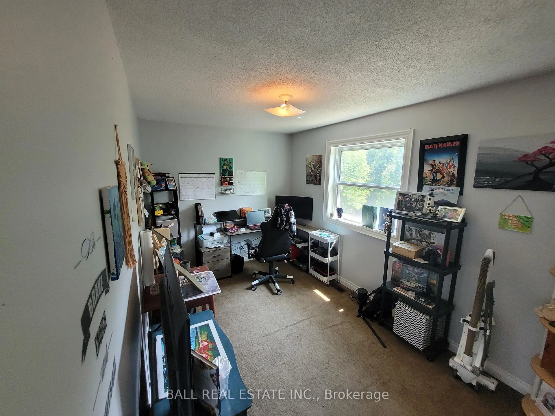 Photo 18 of 32 Champlain Boulevard, Kawartha Lakes, Lindsay — HOMEH