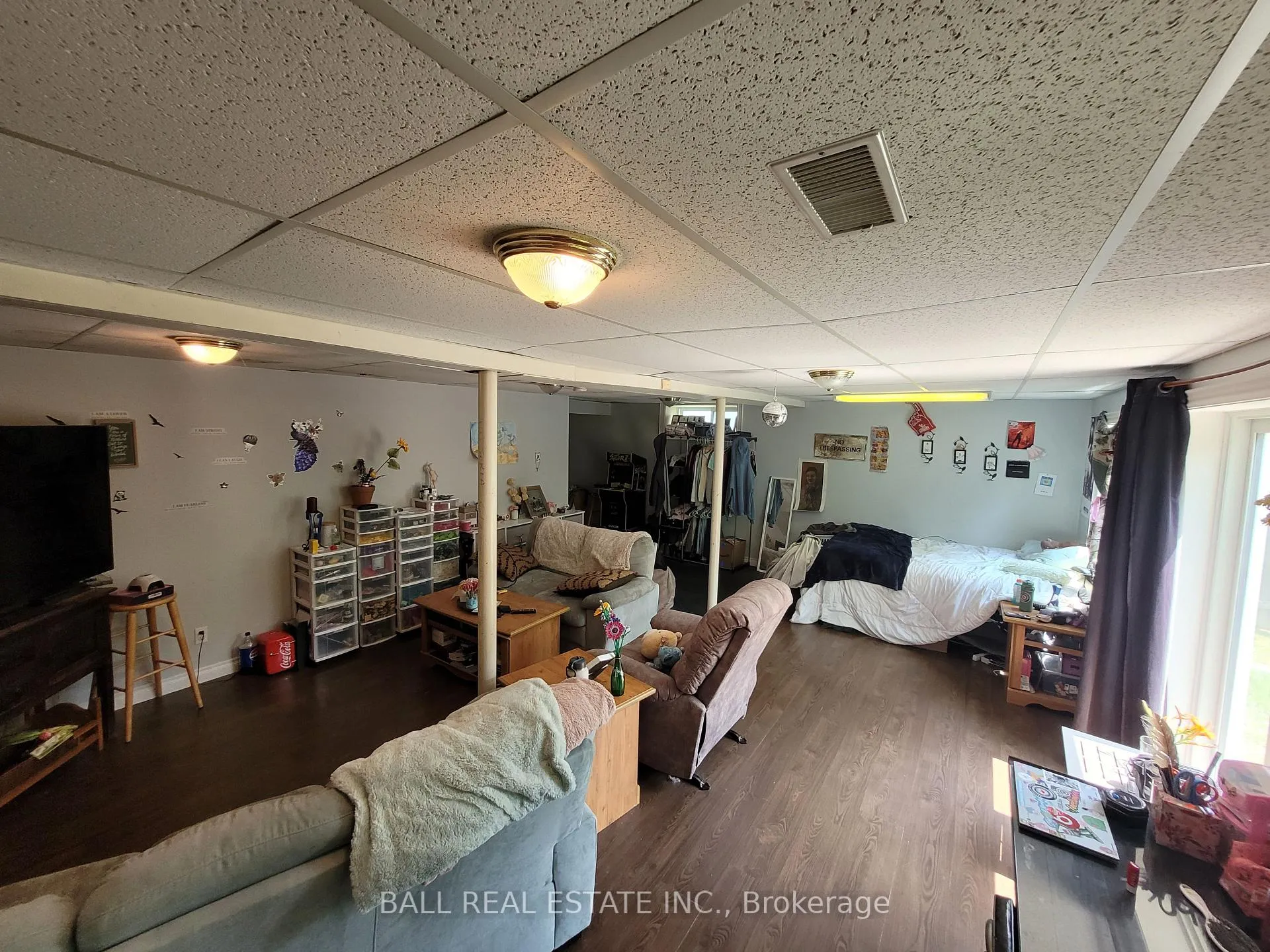 Photo 22 of 32 Champlain Boulevard, Kawartha Lakes, Lindsay — HOMEH