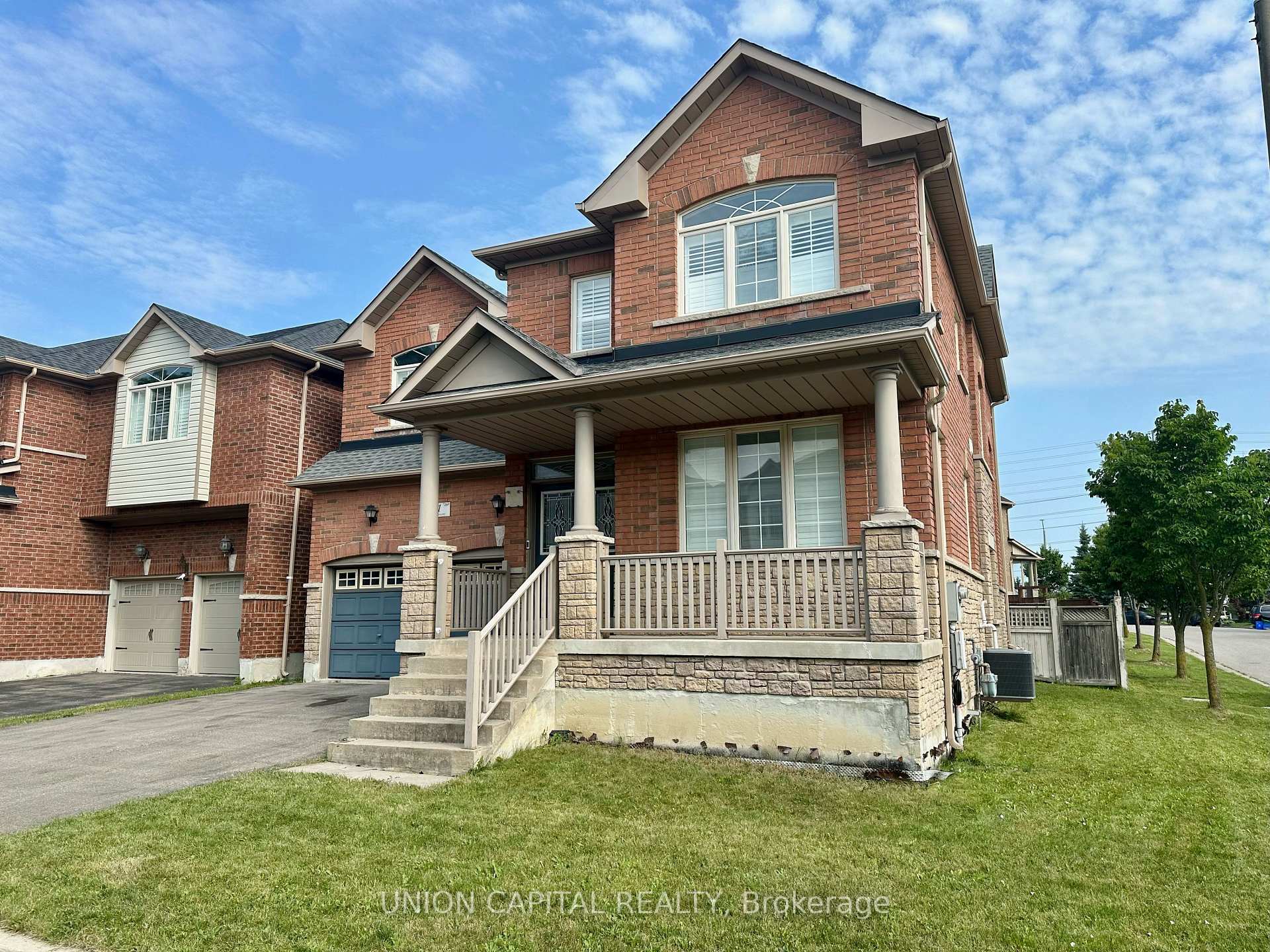 Front of 91 Starhill Crescent