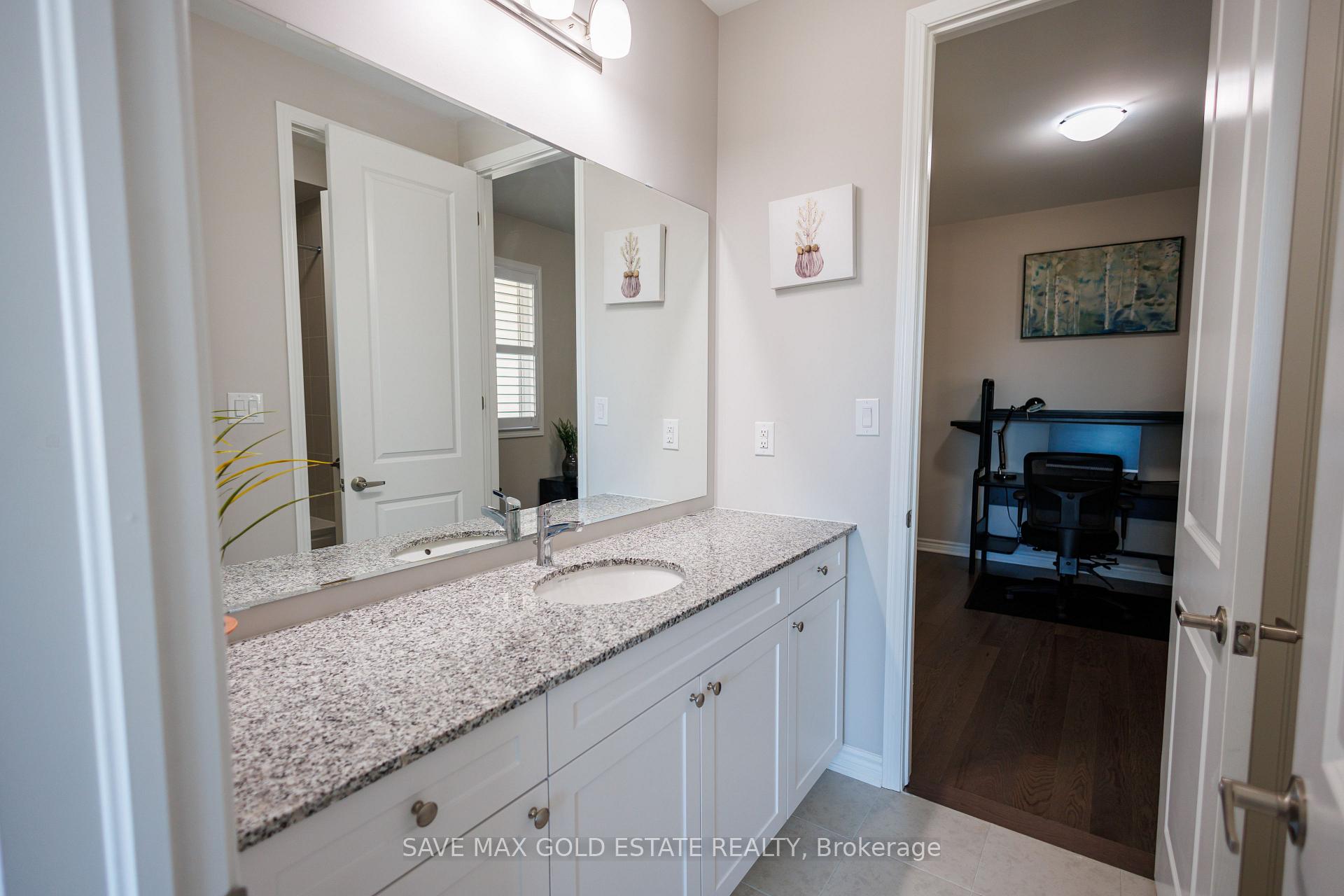Photo 27 of 1659 Whitlock Avenue, Milton, Bowes — HOMEH