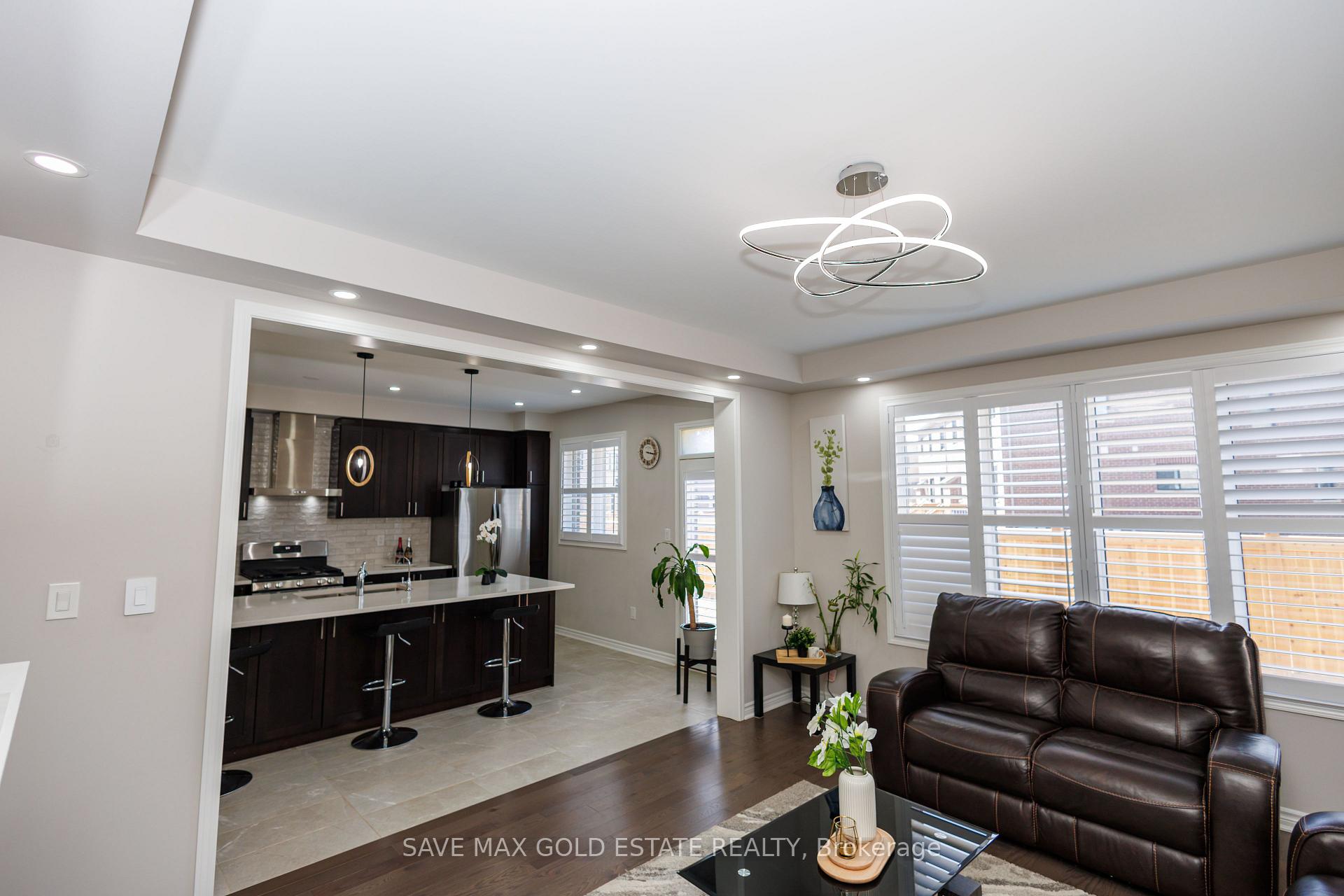 Photo 40 of 1659 Whitlock Avenue, Milton, Bowes — HOMEH
