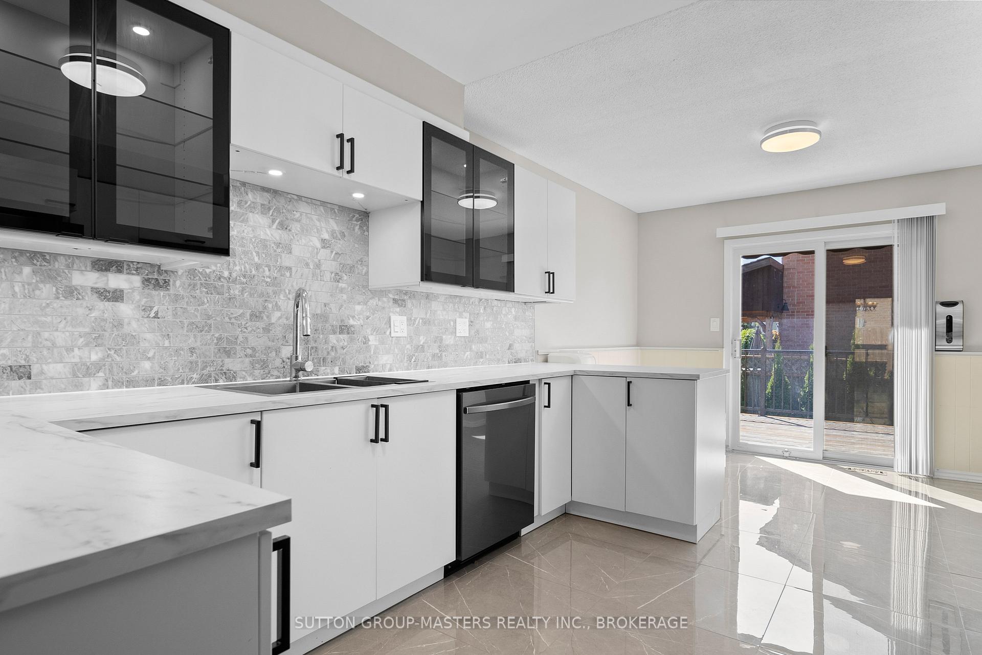 Photo 9 of 15 Windfield Crescent, Kingston, Kingston East (Incl Barret Crt) — HOMEH
