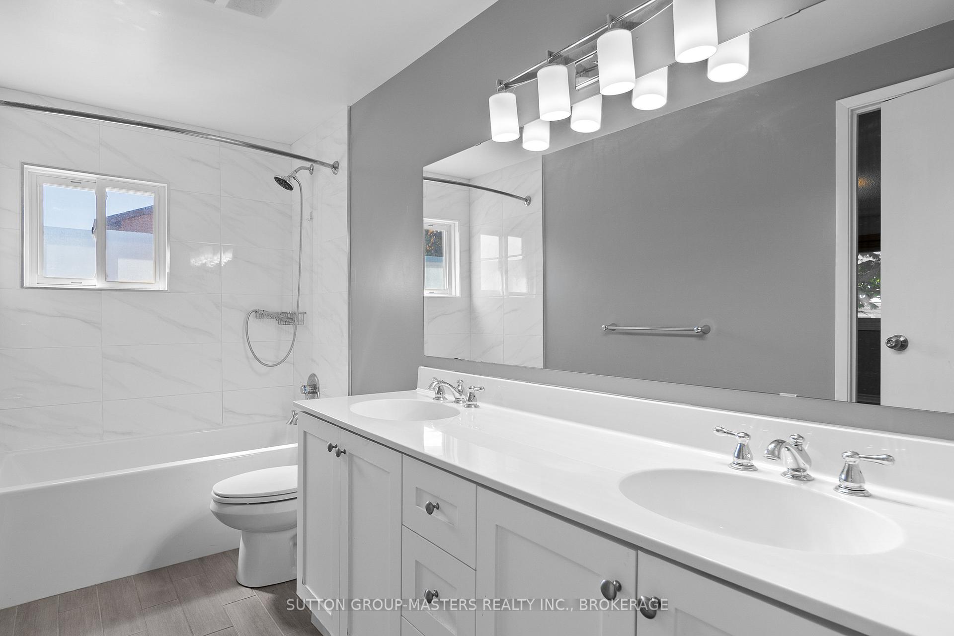 Photo 13 of 15 Windfield Crescent, Kingston, Kingston East (Incl Barret Crt) — HOMEH