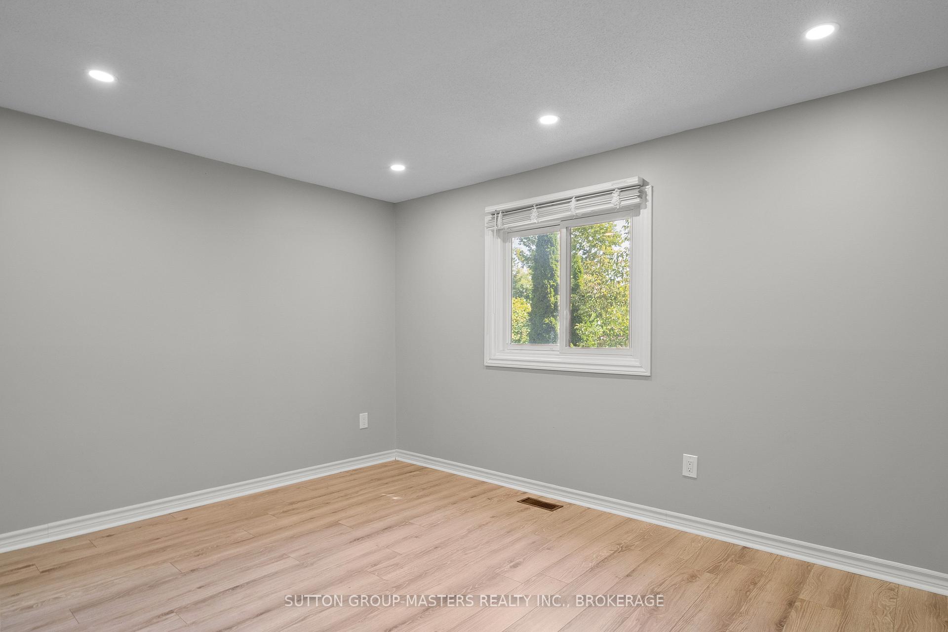 Photo 14 of 15 Windfield Crescent, Kingston, Kingston East (Incl Barret Crt) — HOMEH